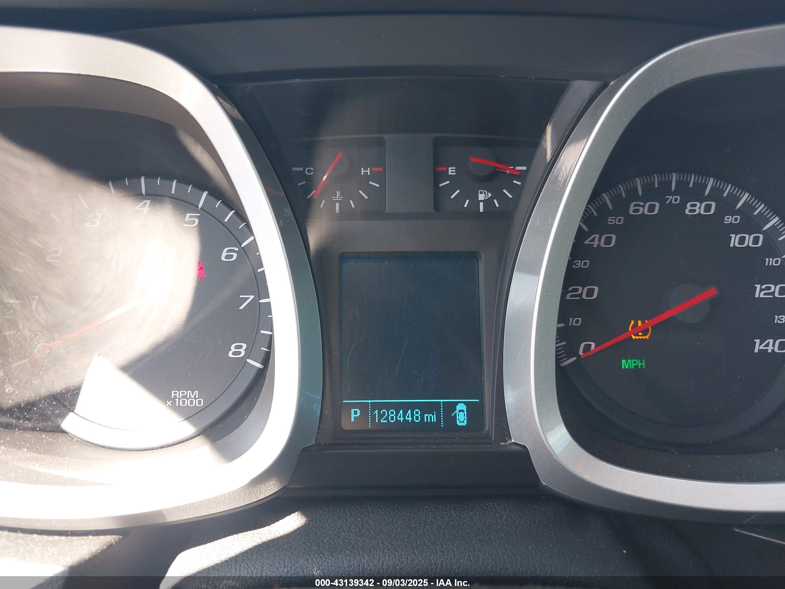 CHEVROLET EQUINOX image 7