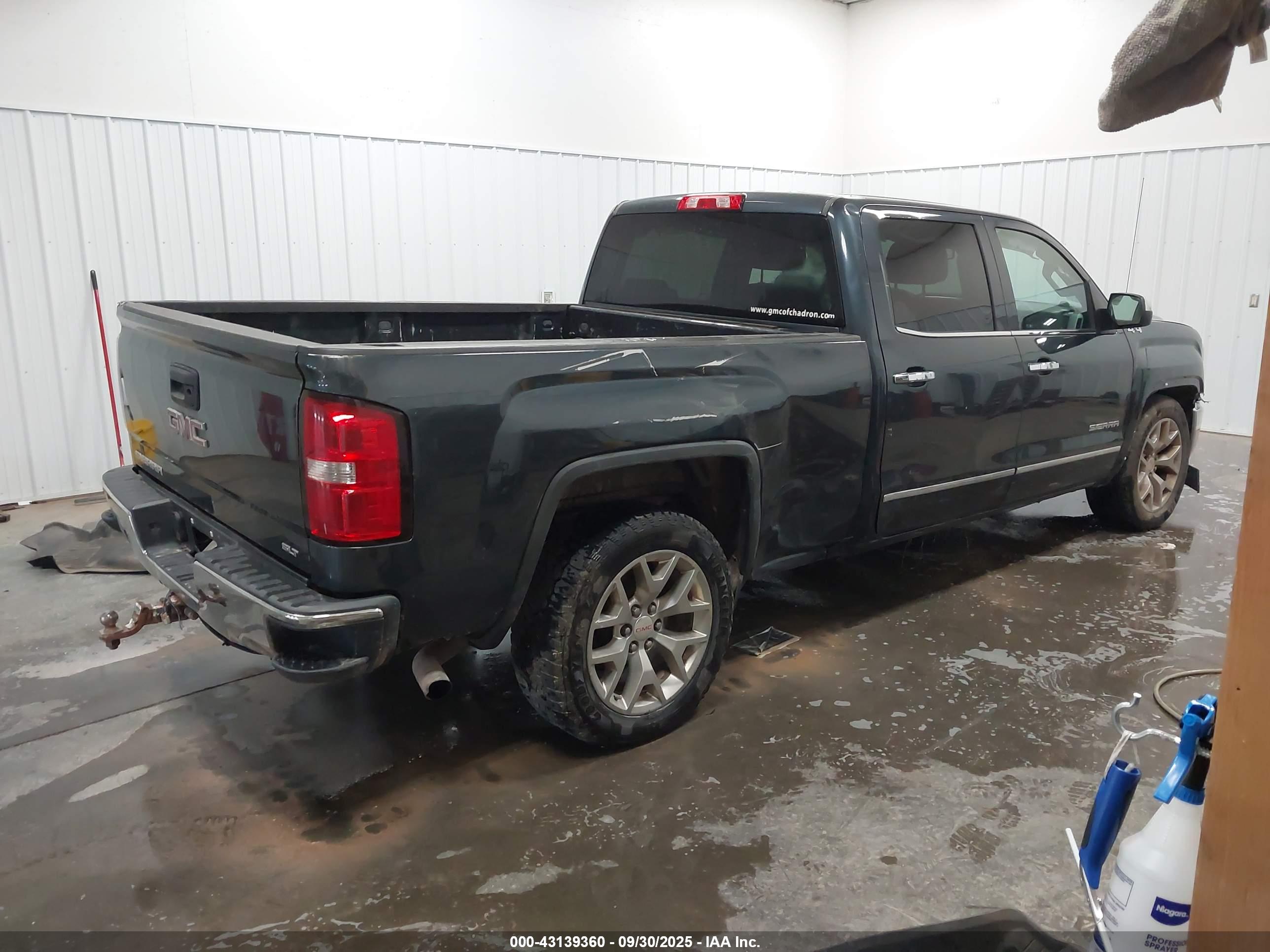GMC SIERRA image 4