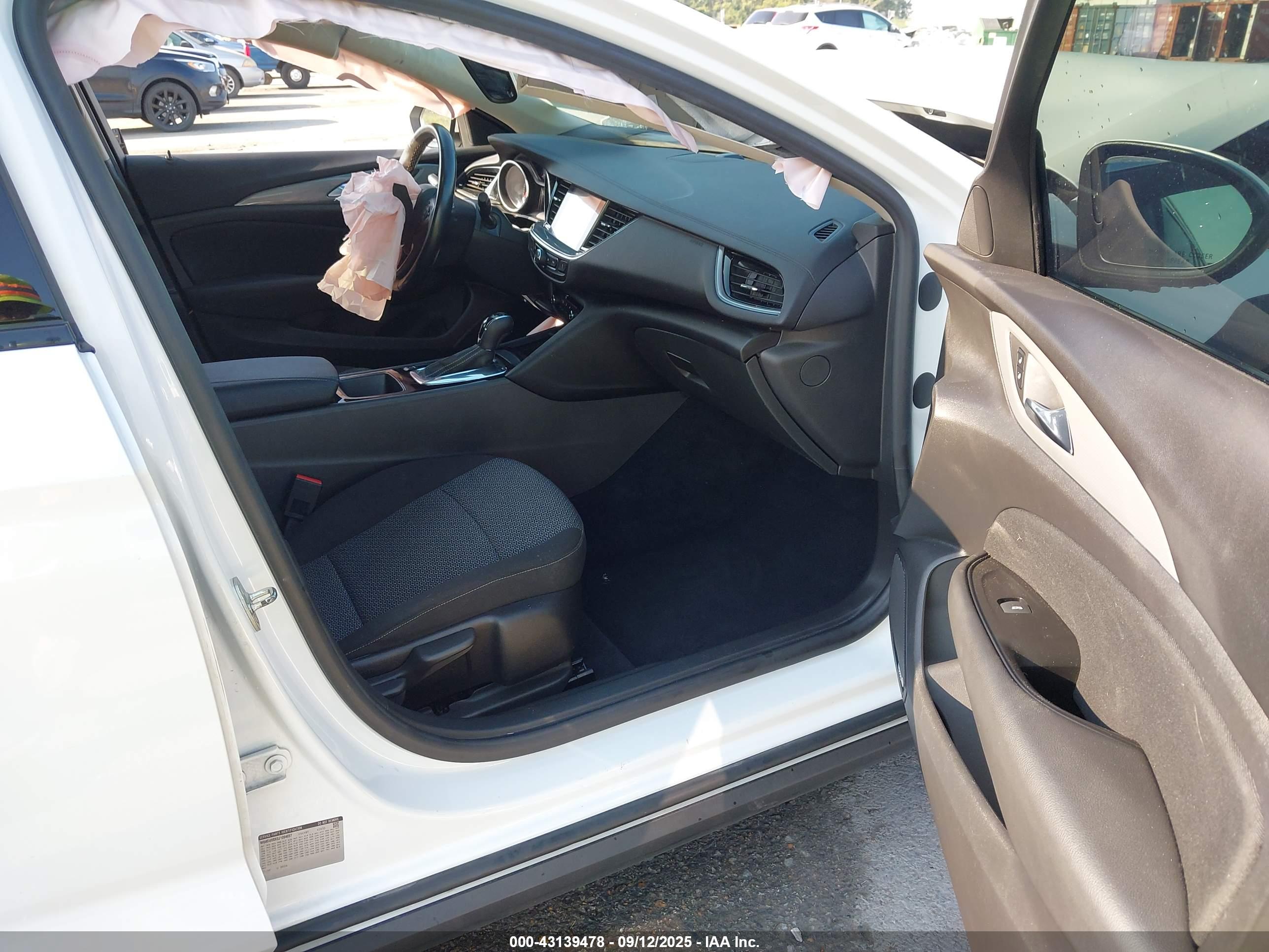 BUICK REGAL image 5