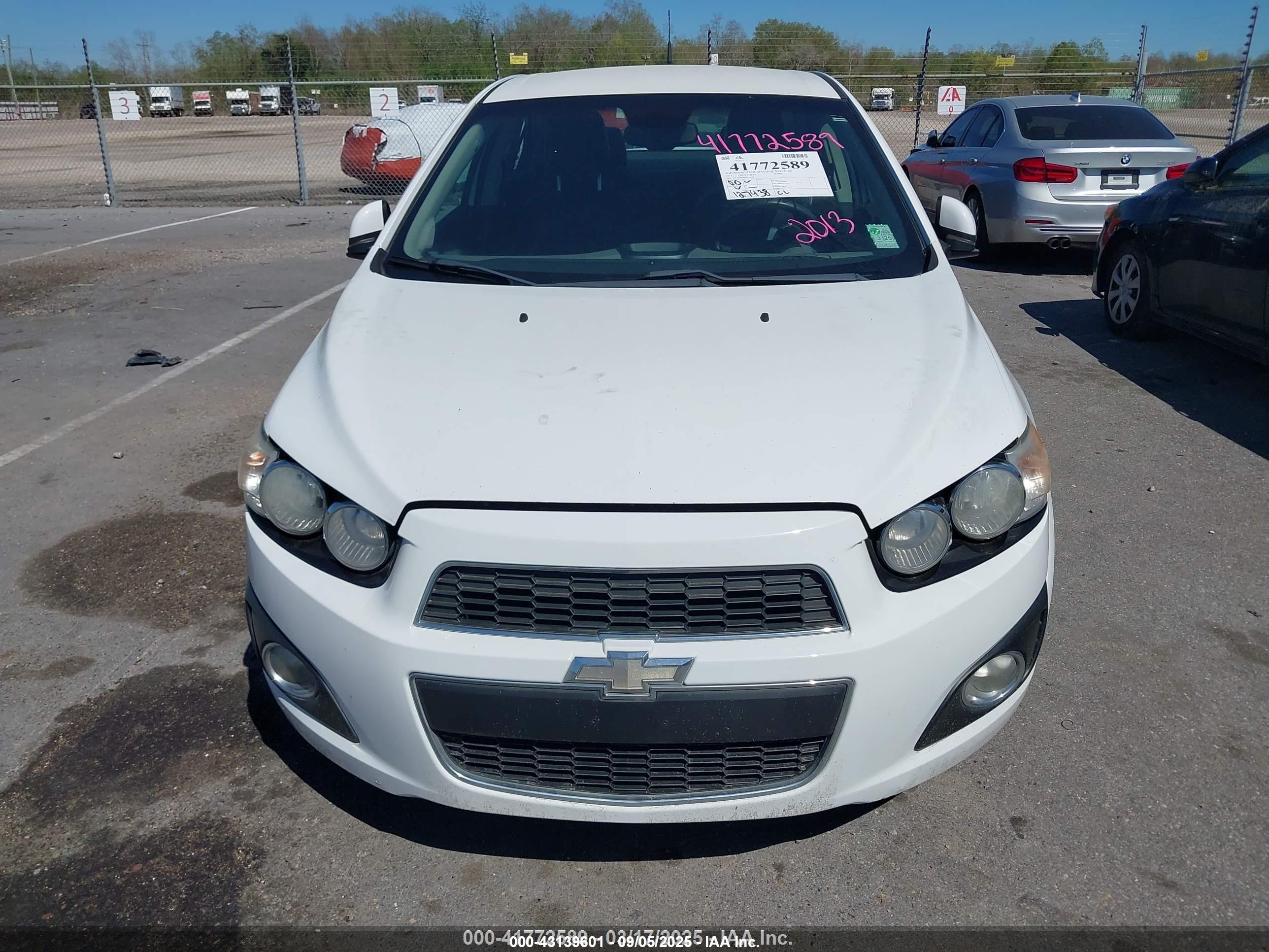 CHEVROLET SONIC image 6