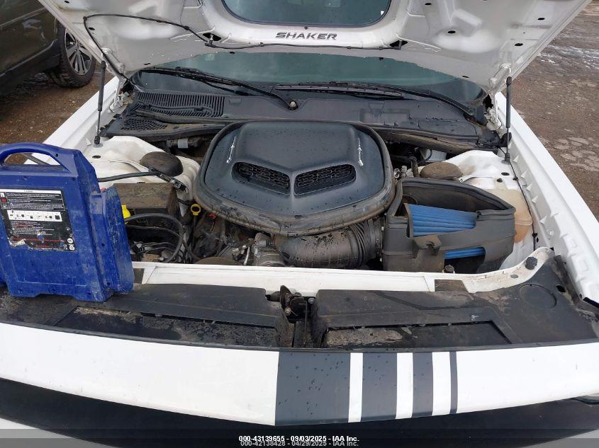 DODGE CHALLENGER image 10