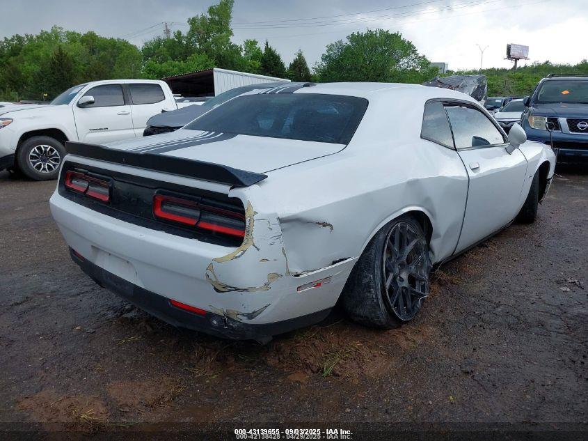DODGE CHALLENGER image 4