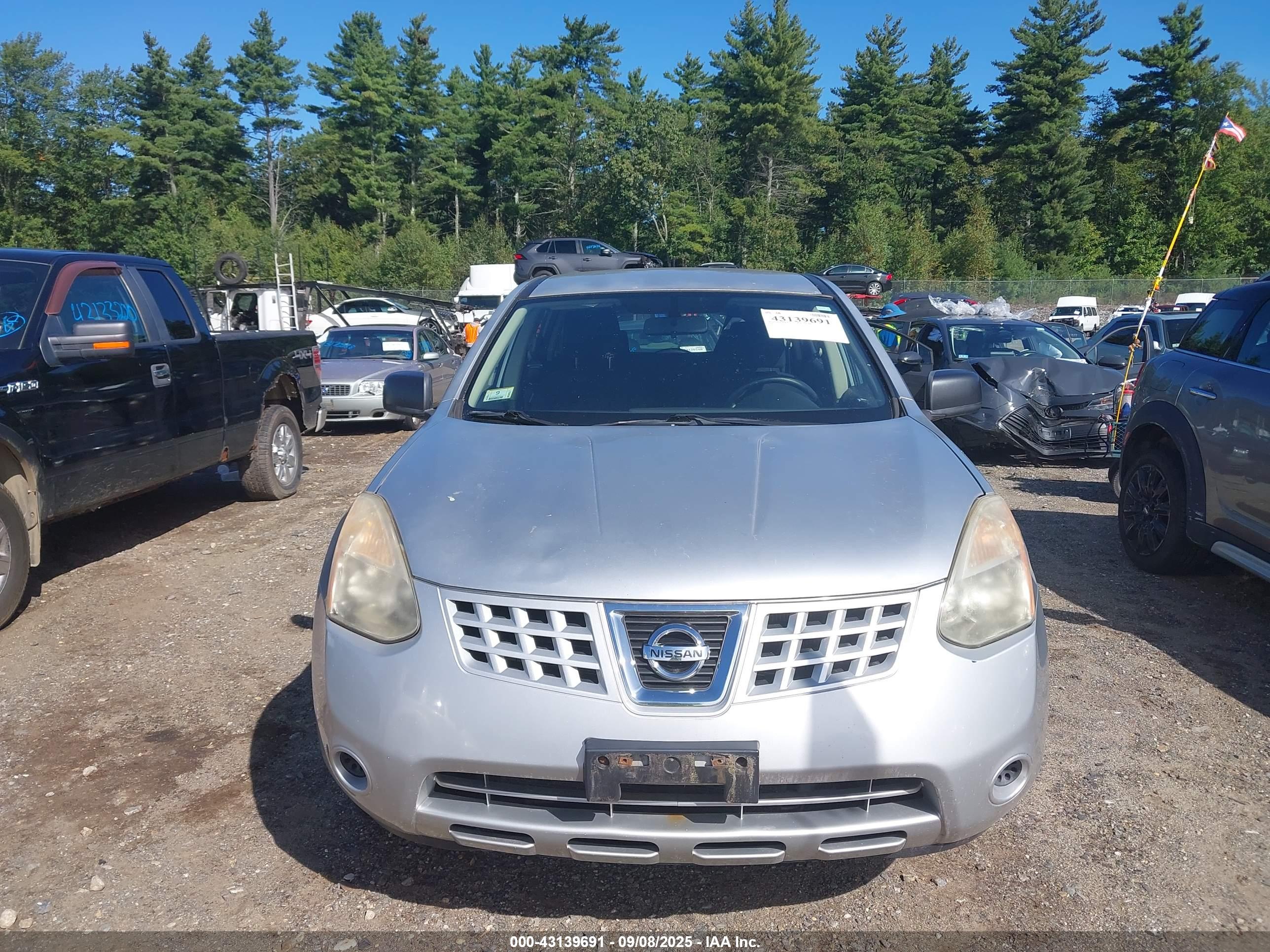 NISSAN ROGUE image 6