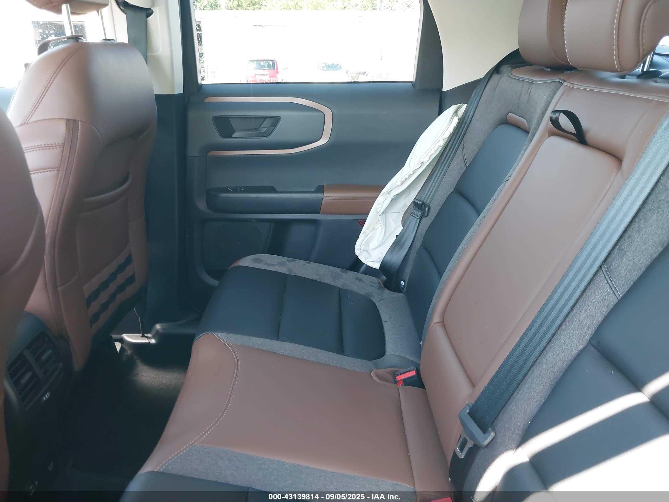 FORD BRONCO image 8