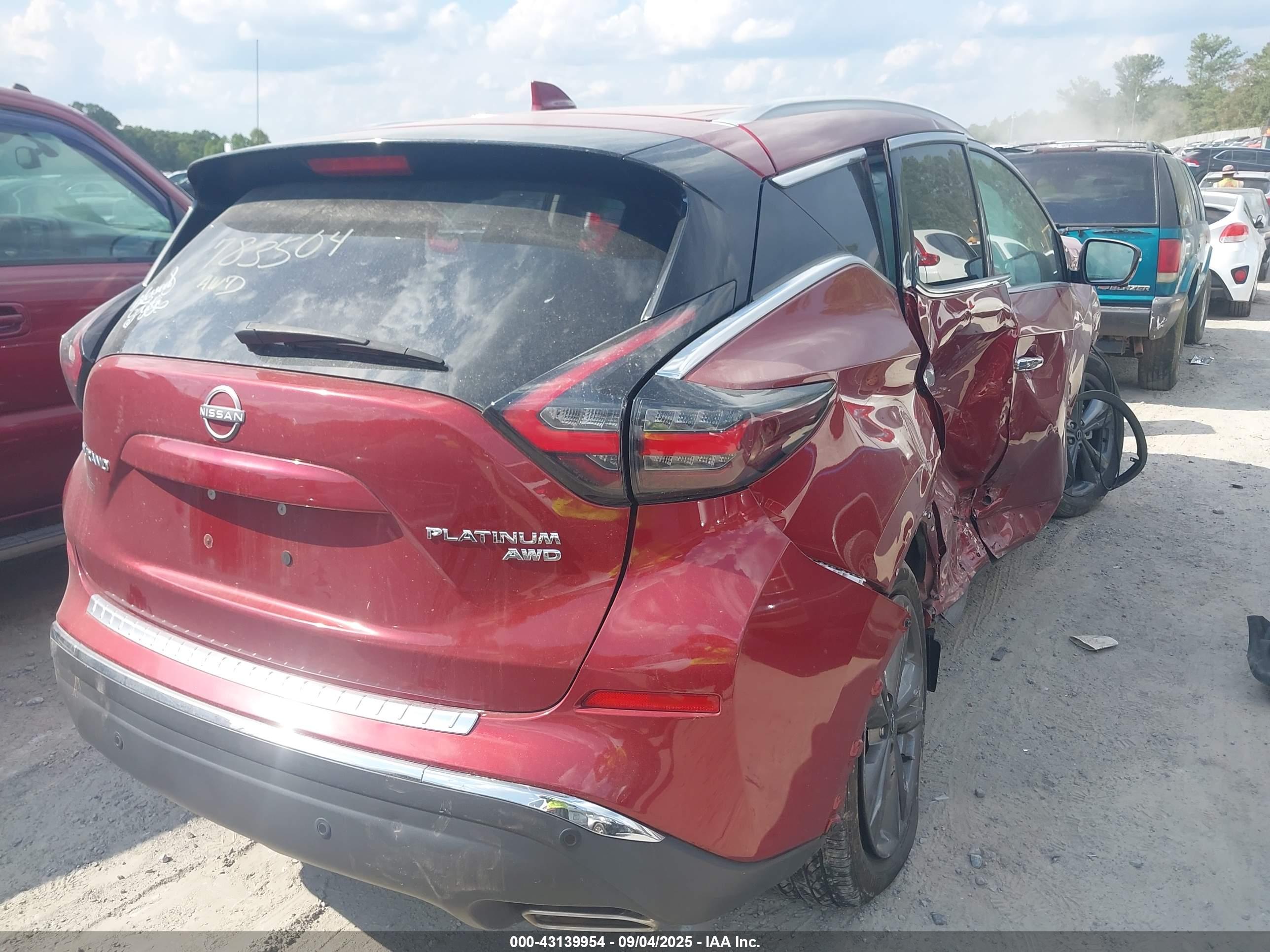 NISSAN MURANO image 4