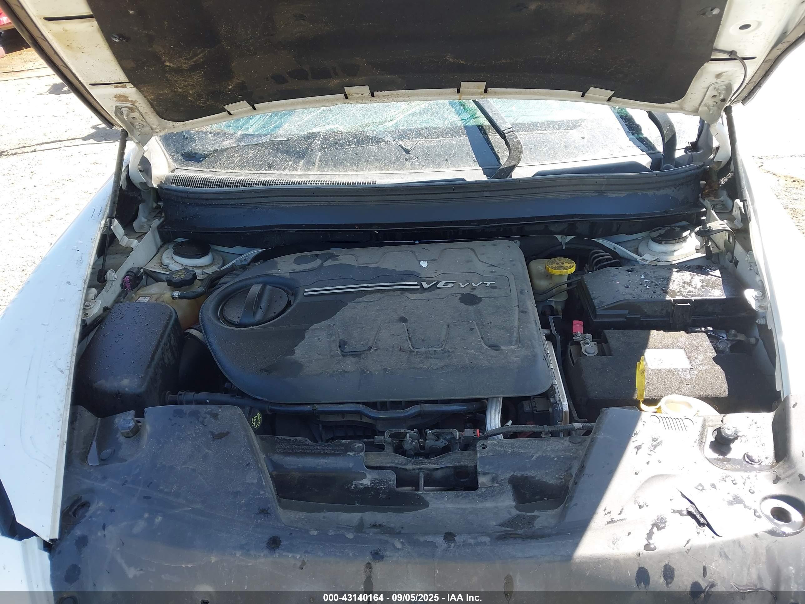 JEEP CHEROKEE image 10
