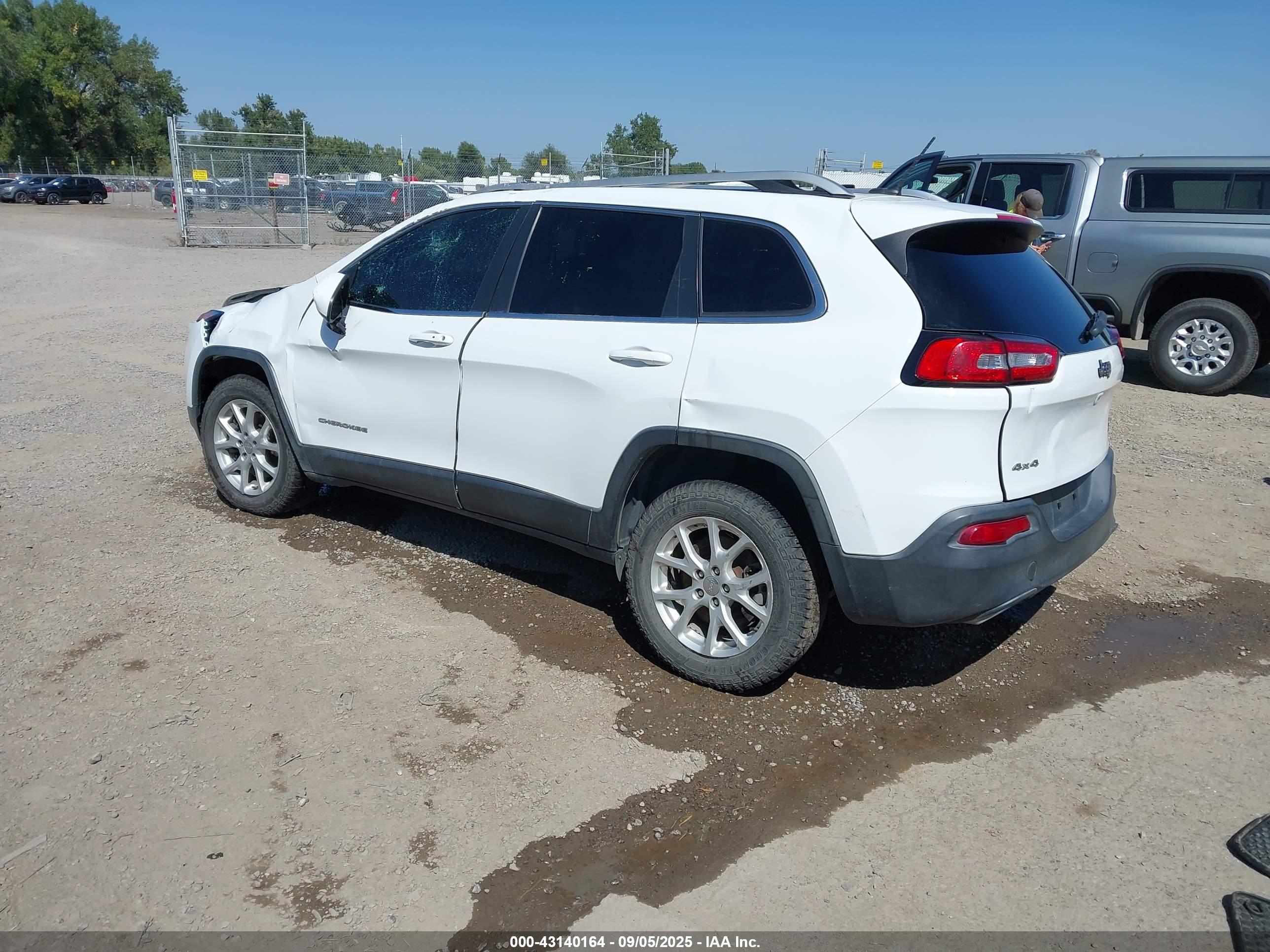 JEEP CHEROKEE image 3
