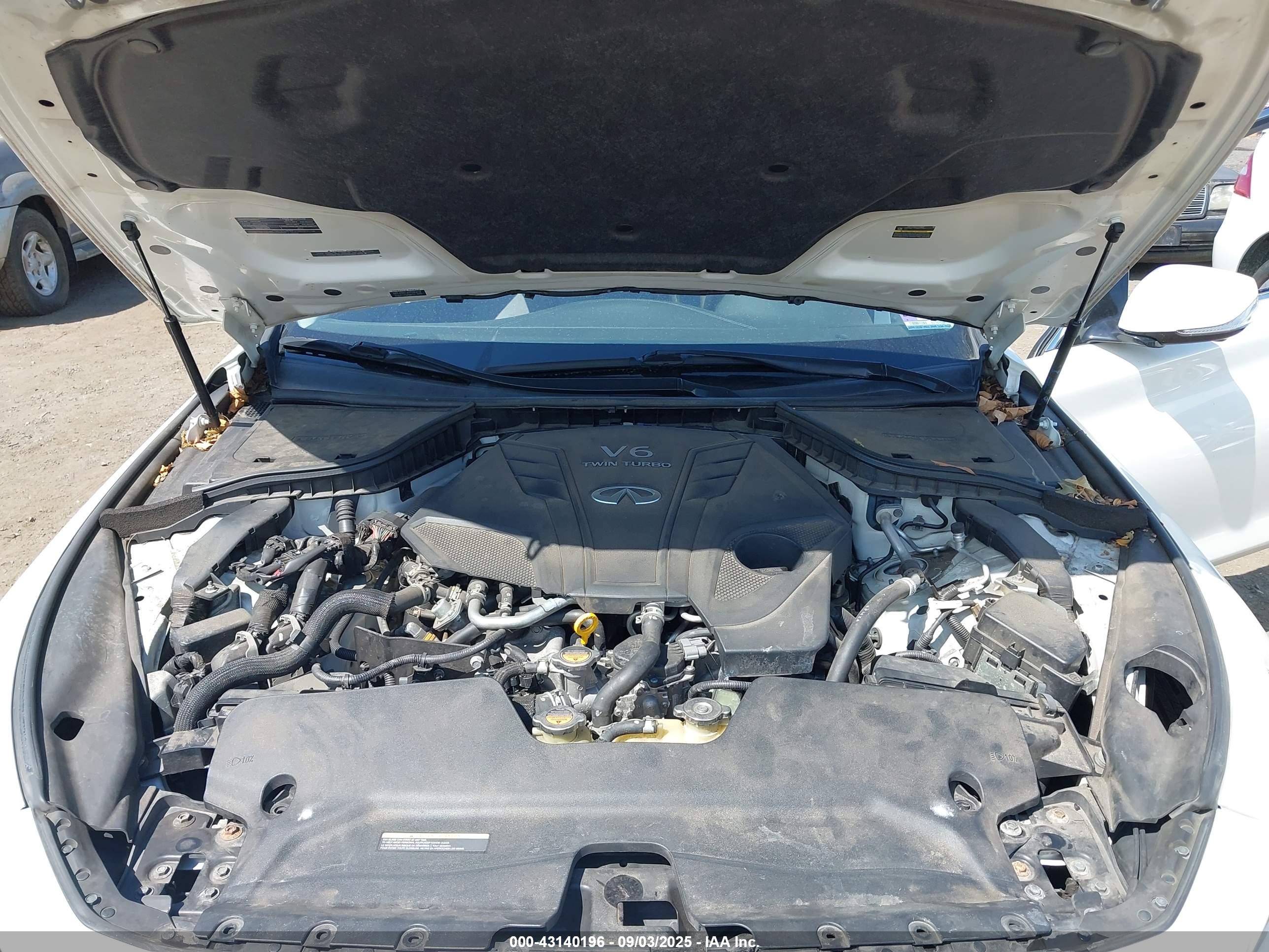 INFINITI Q50 image 10