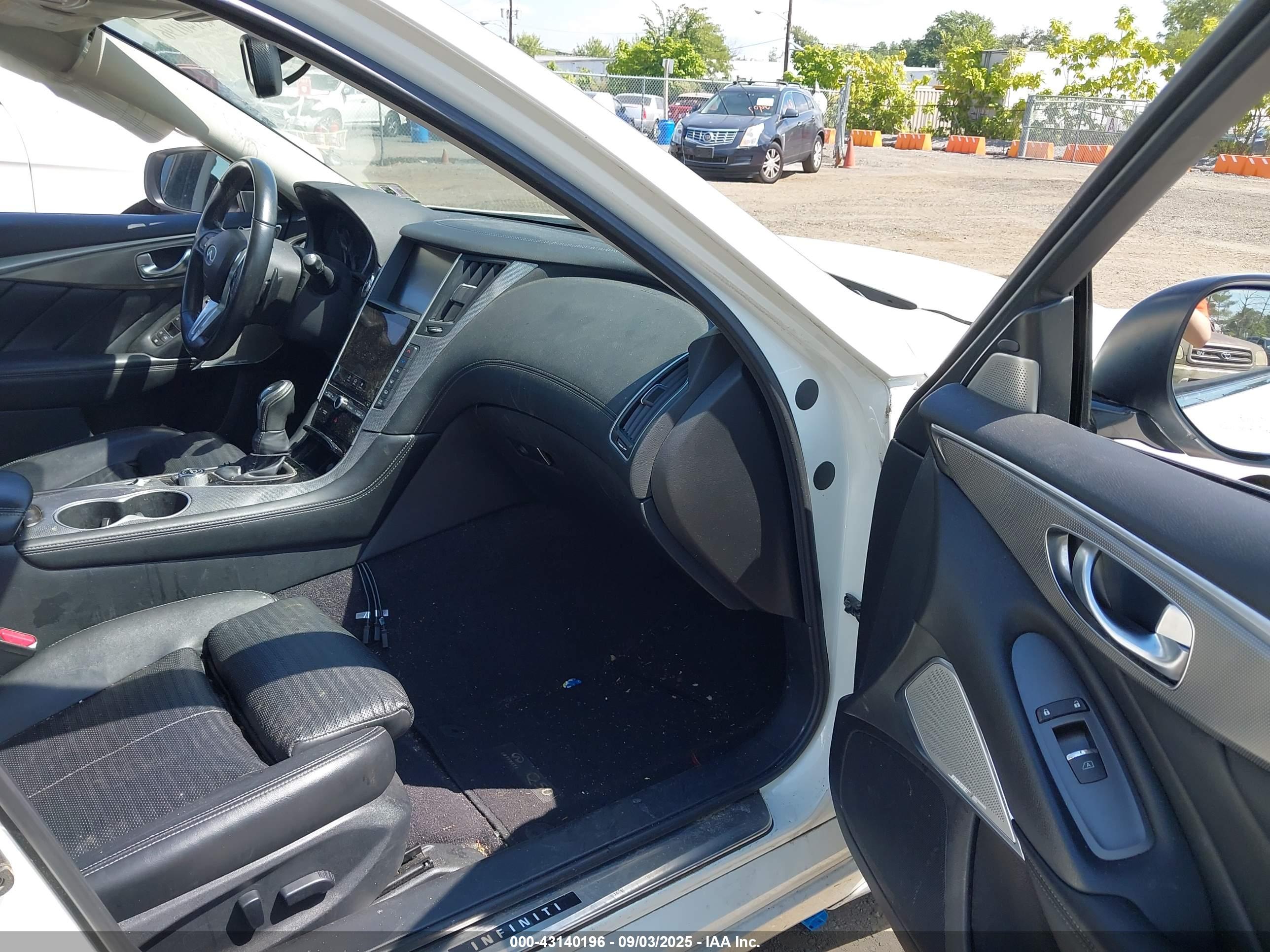 INFINITI Q50 image 5