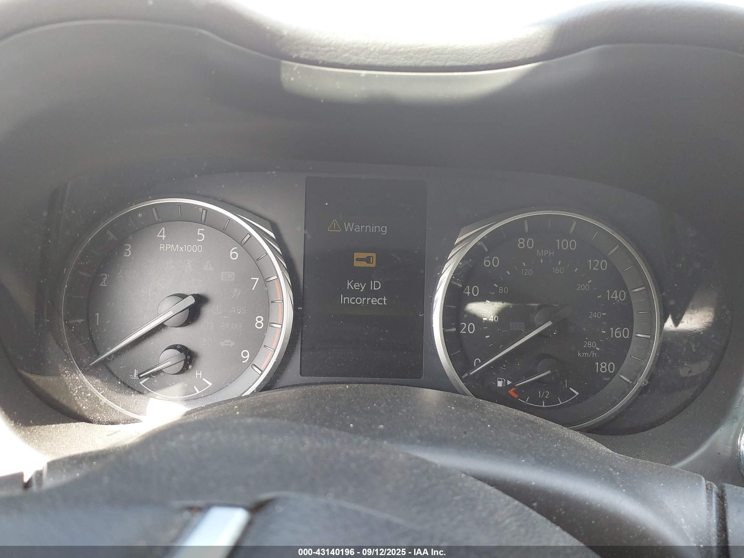 INFINITI Q50 image 7