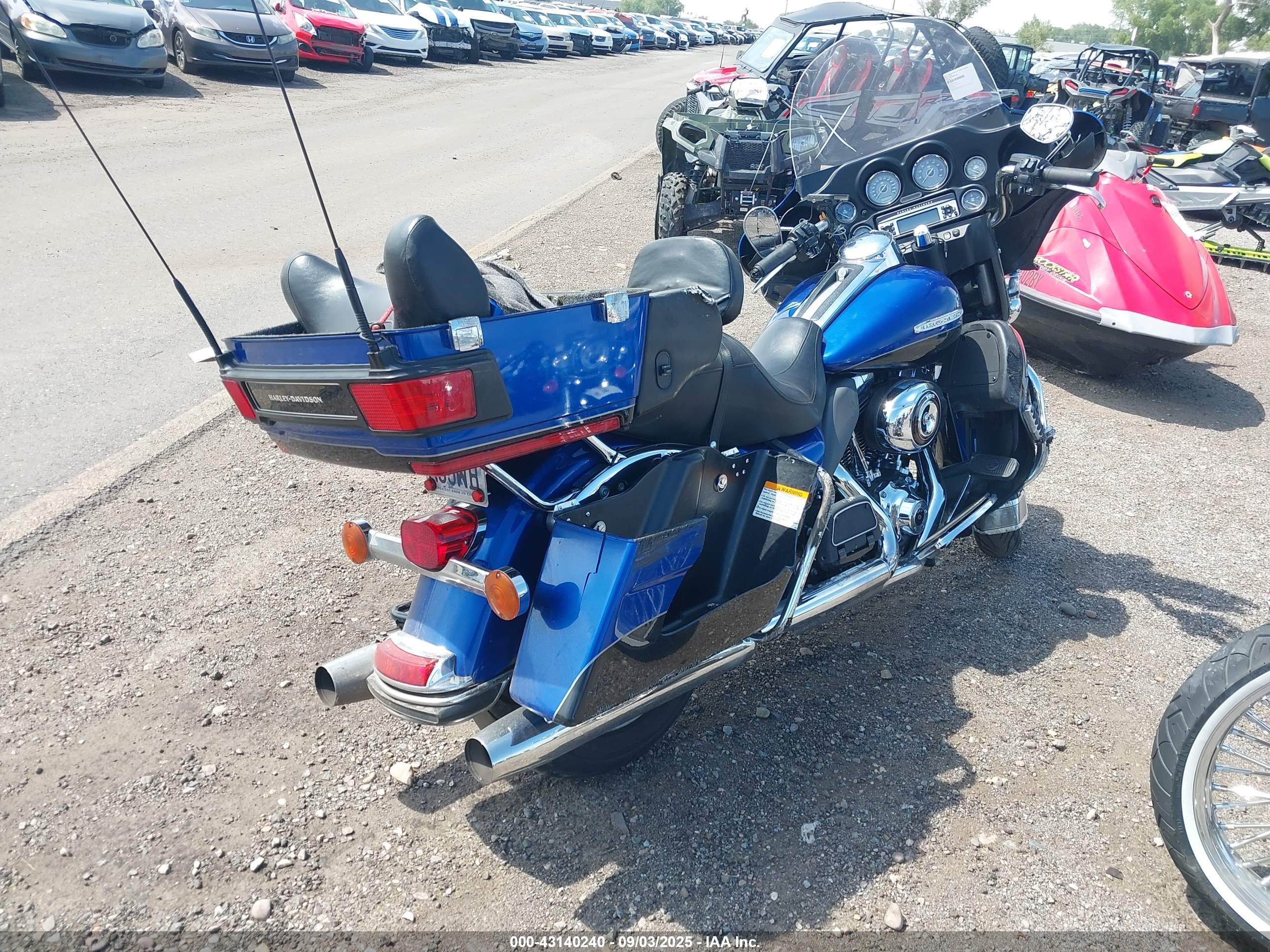 HARLEY-DAVIDSON FLHTK image 4