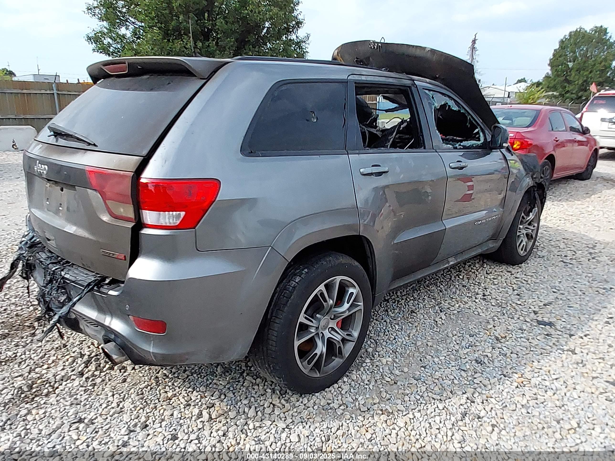 JEEP GRAND image 4