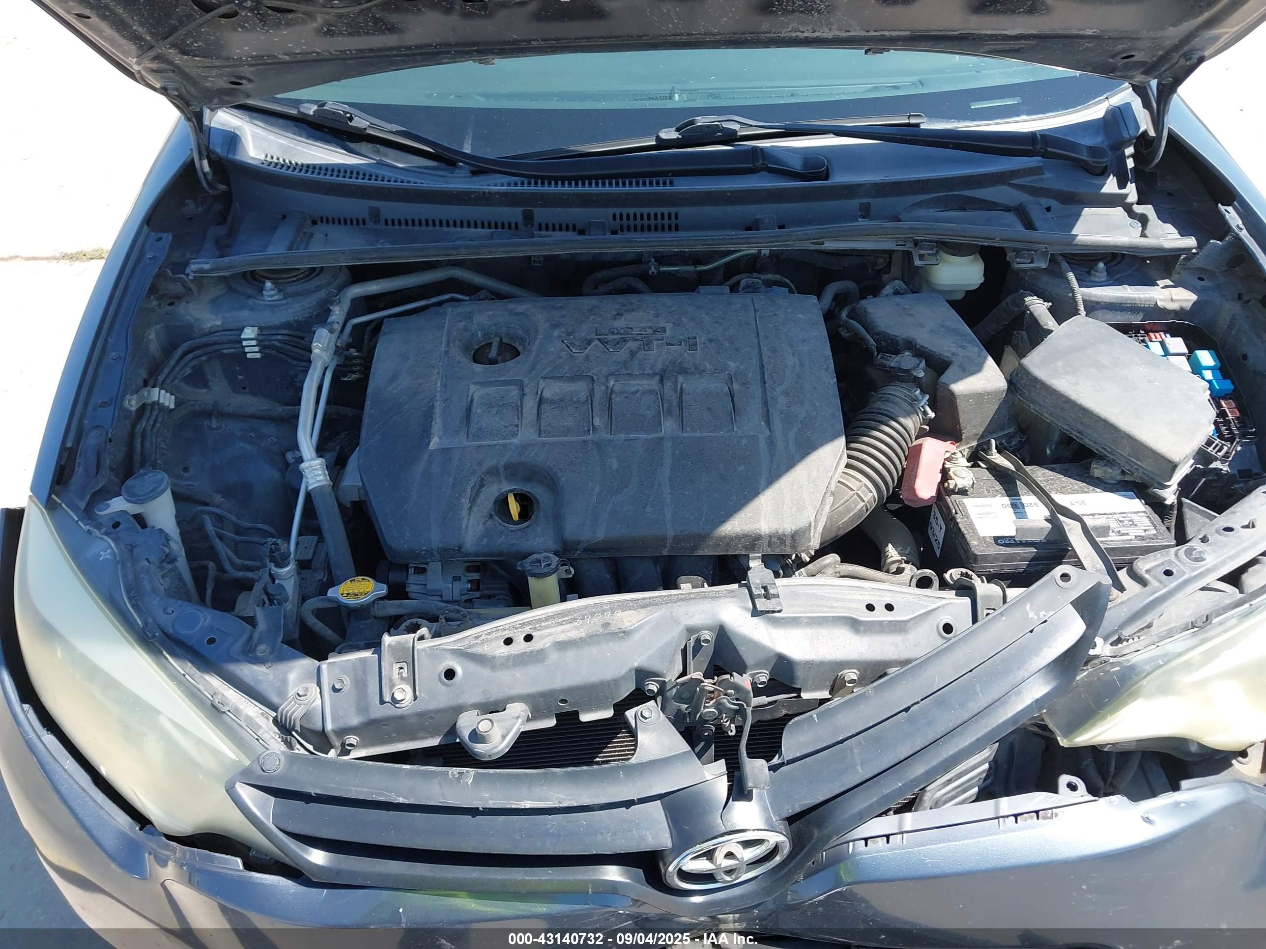 TOYOTA COROLLA image 10