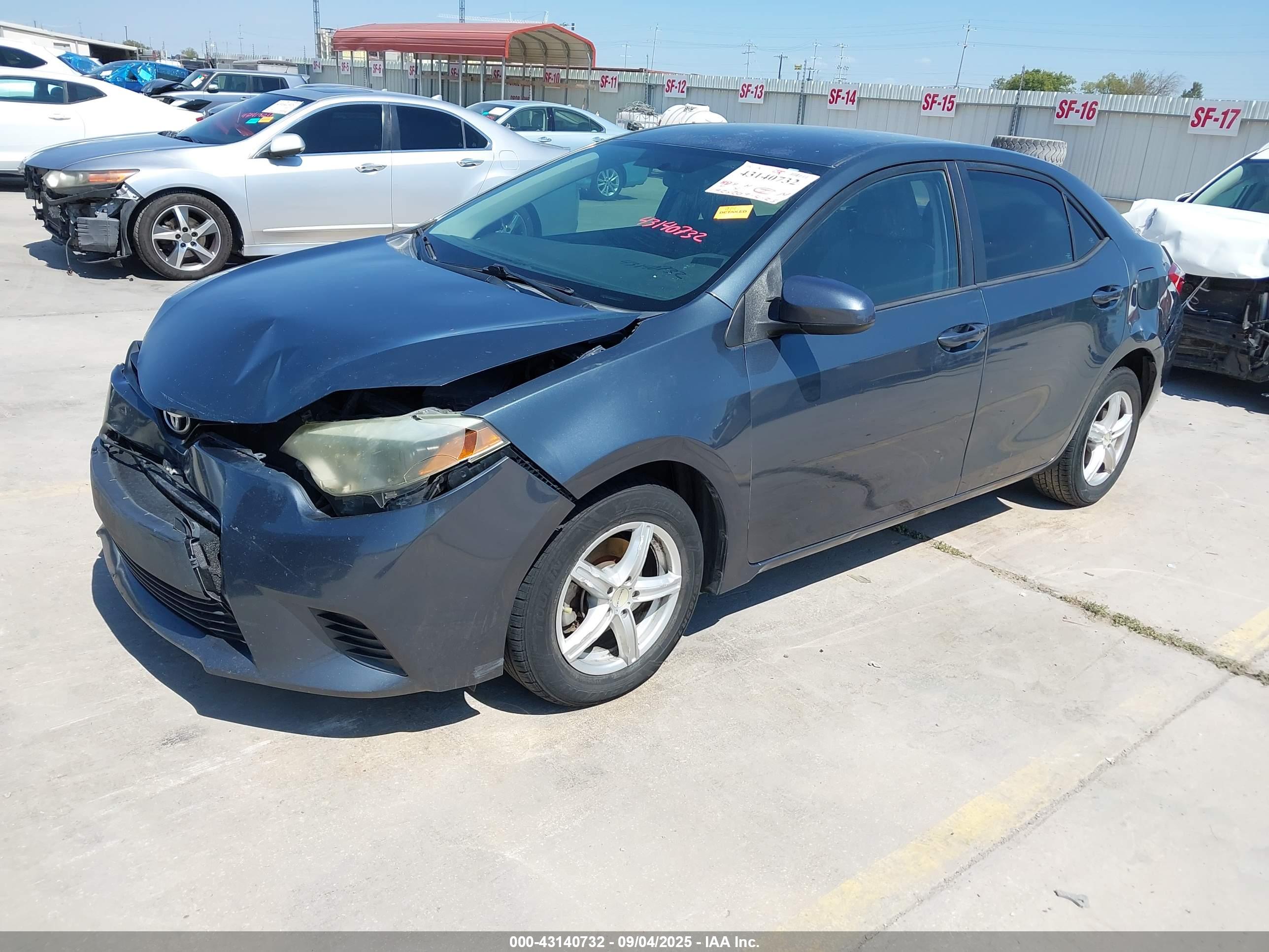 TOYOTA COROLLA image 2