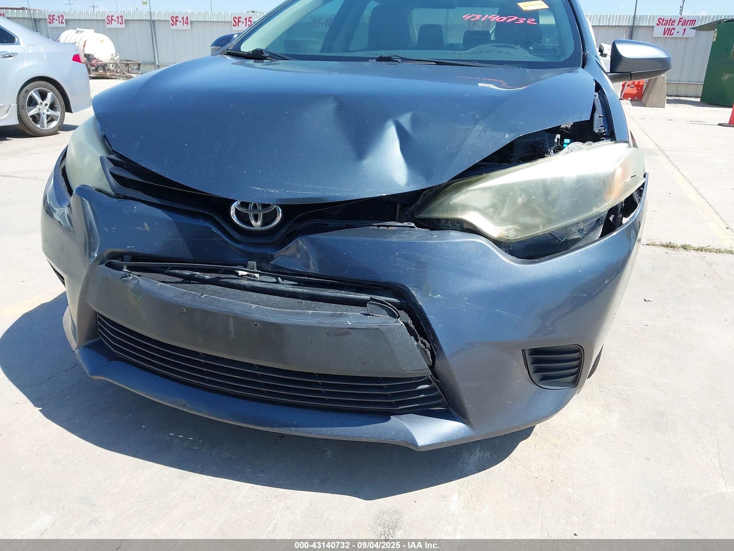 TOYOTA COROLLA image 6