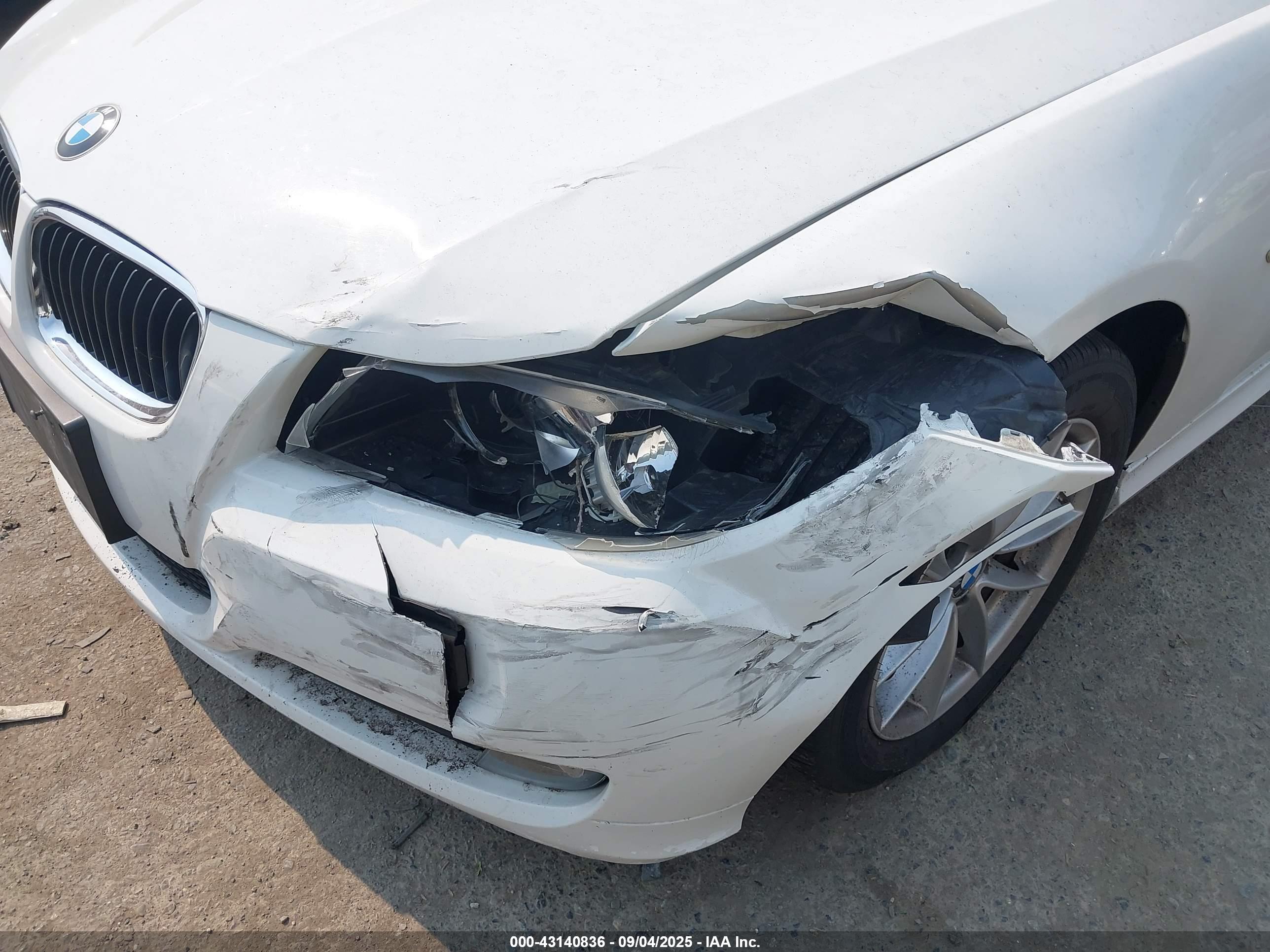 BMW 328I image 6