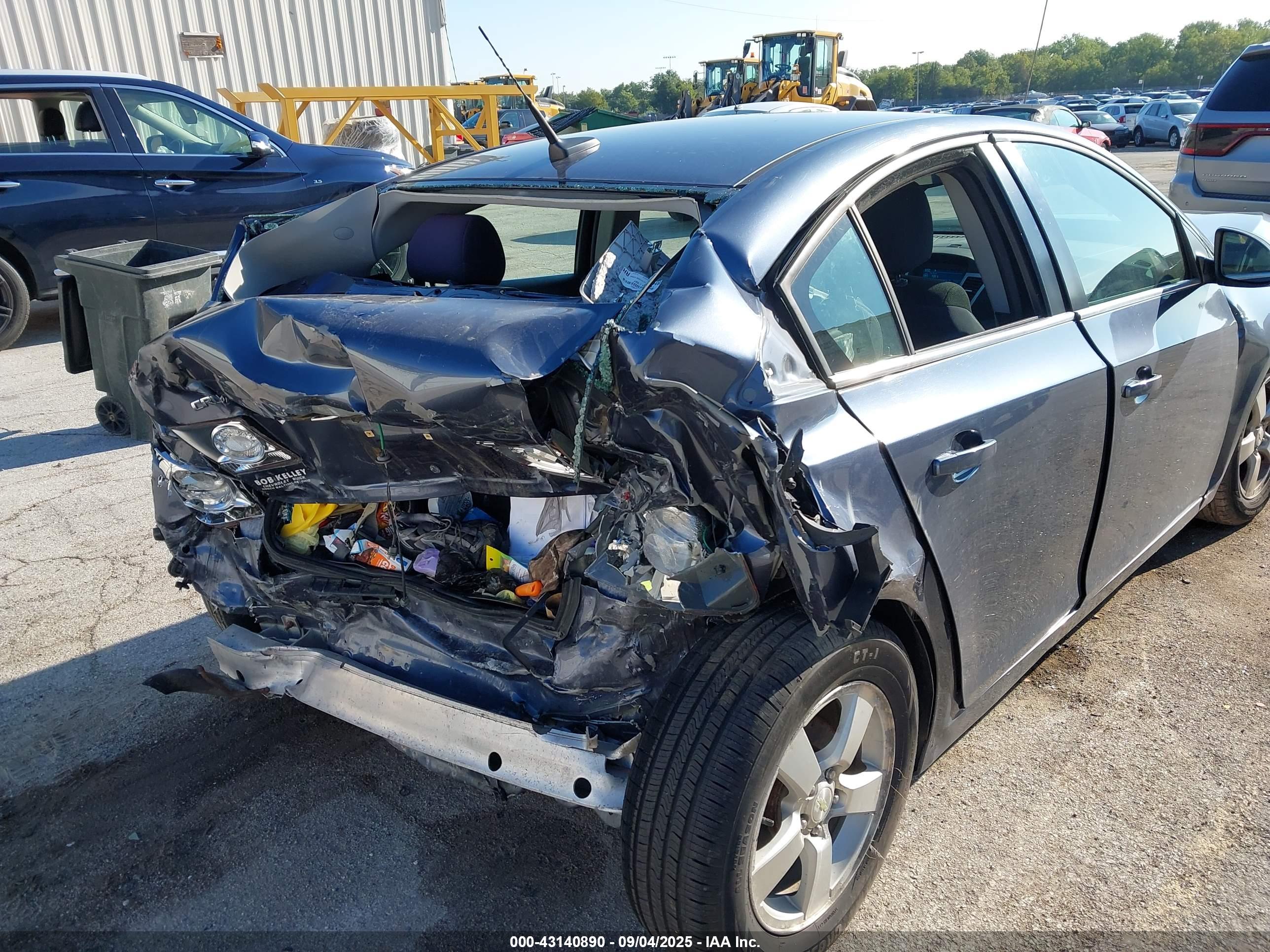 CHEVROLET CRUZE image 6