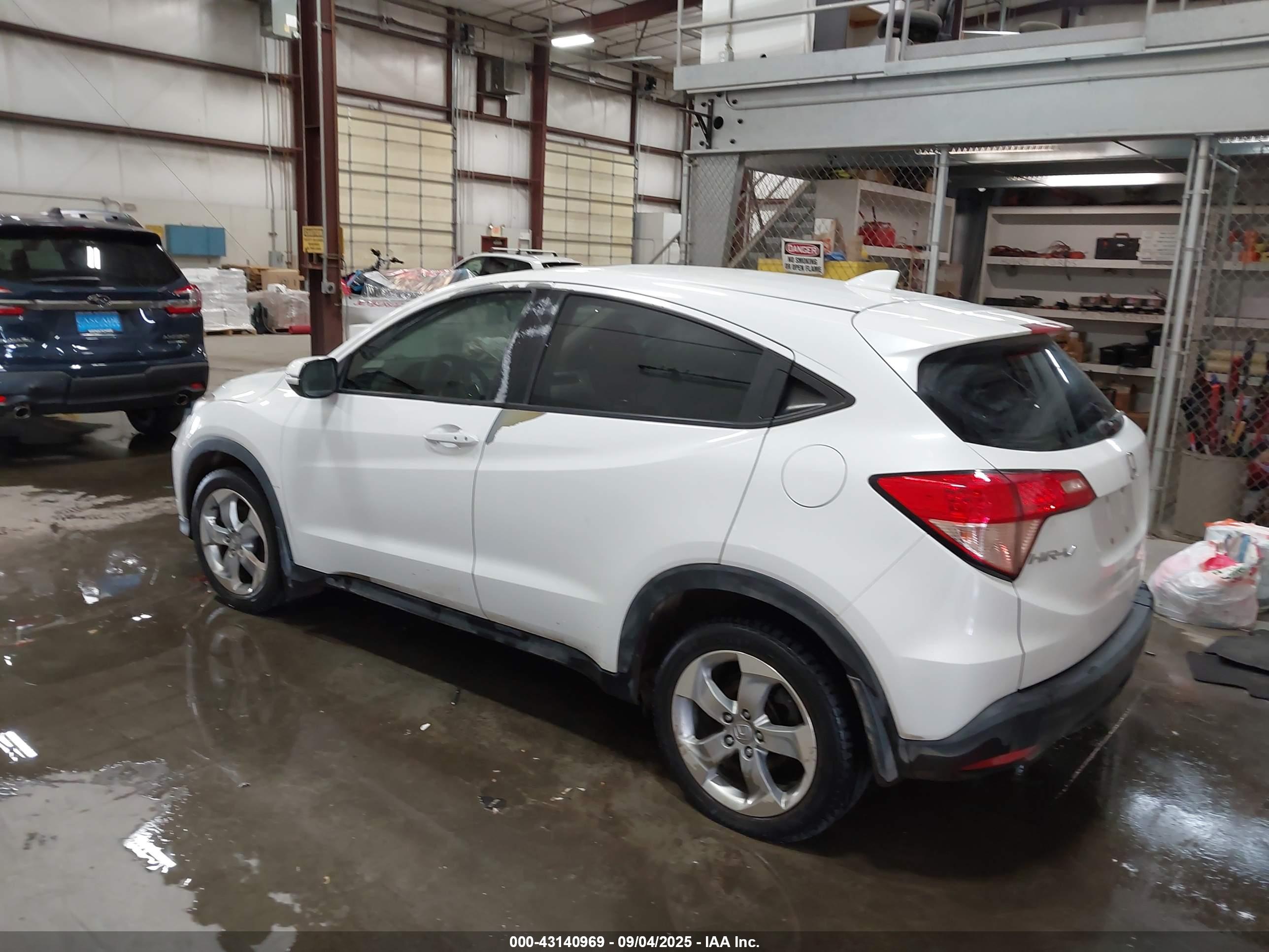 HONDA HR-V image 3