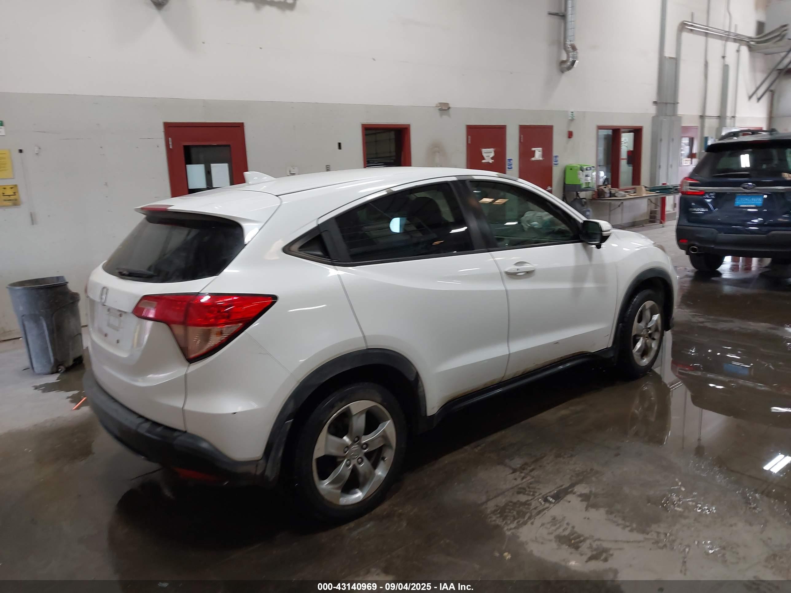 HONDA HR-V image 4