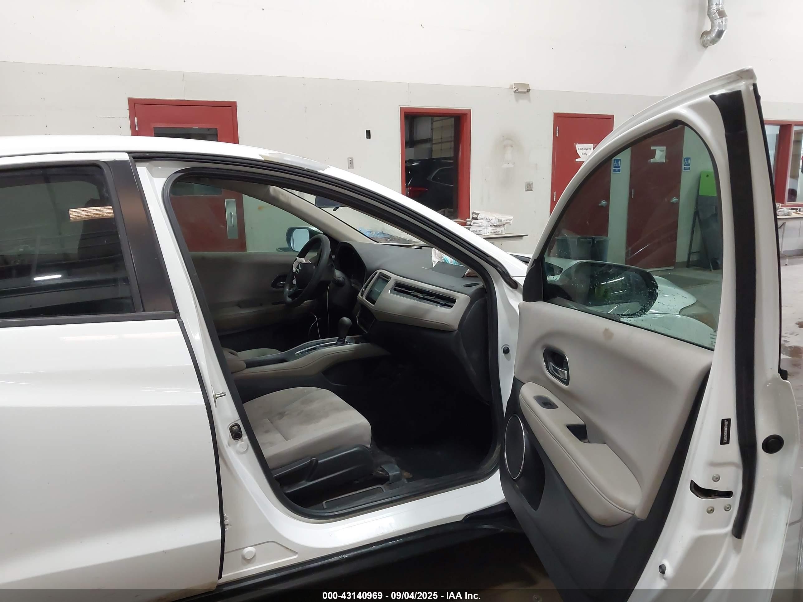 HONDA HR-V image 5