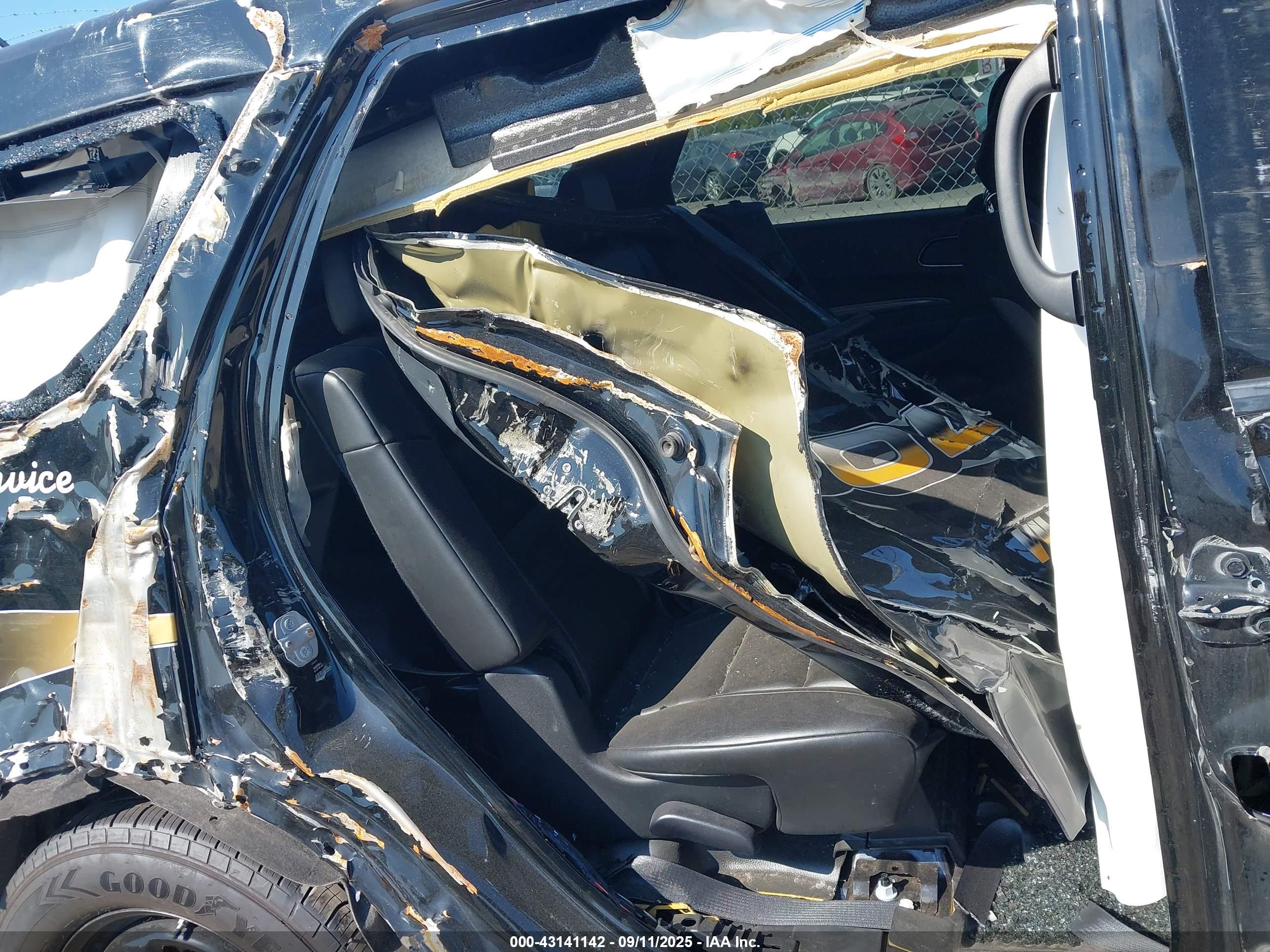 DODGE DURANGO image 8