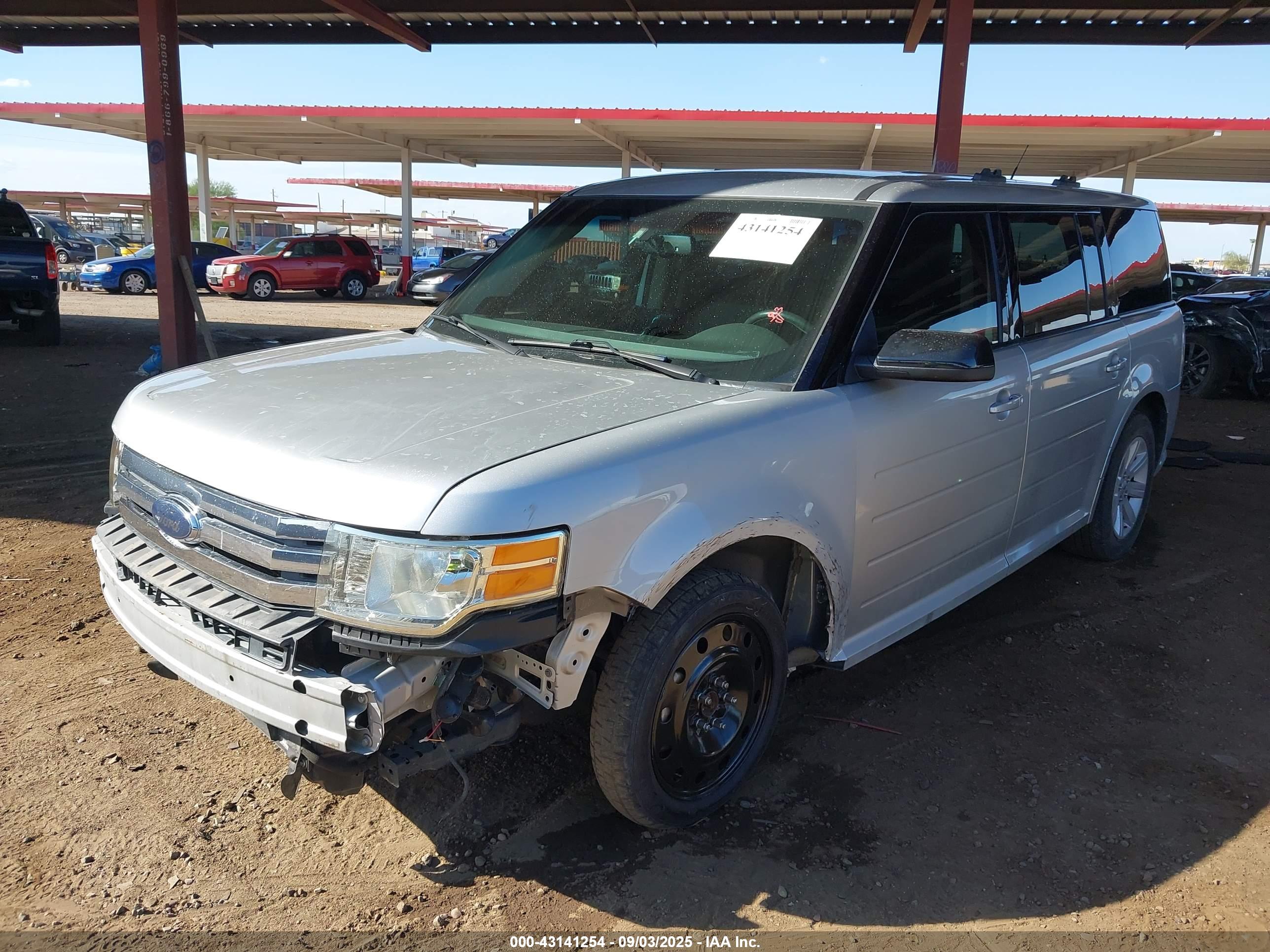 FORD FLEX image 2