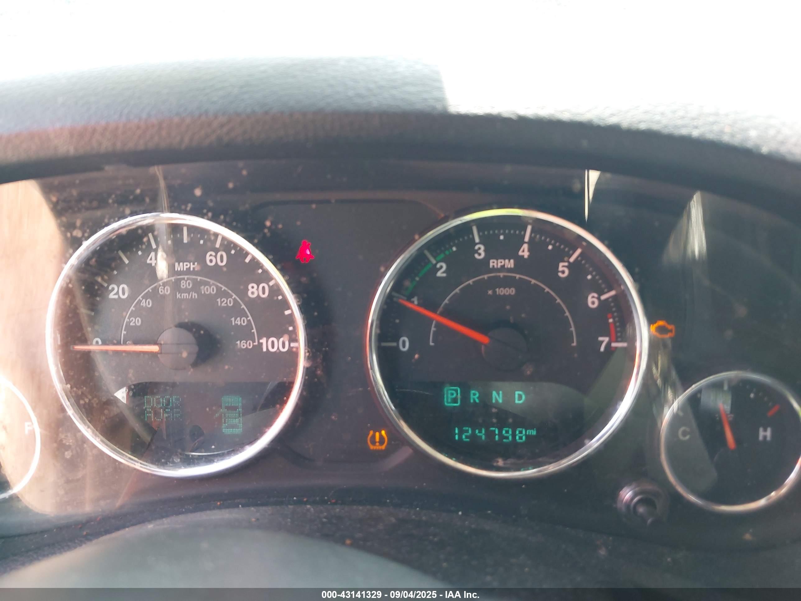 JEEP WRANGLER image 7