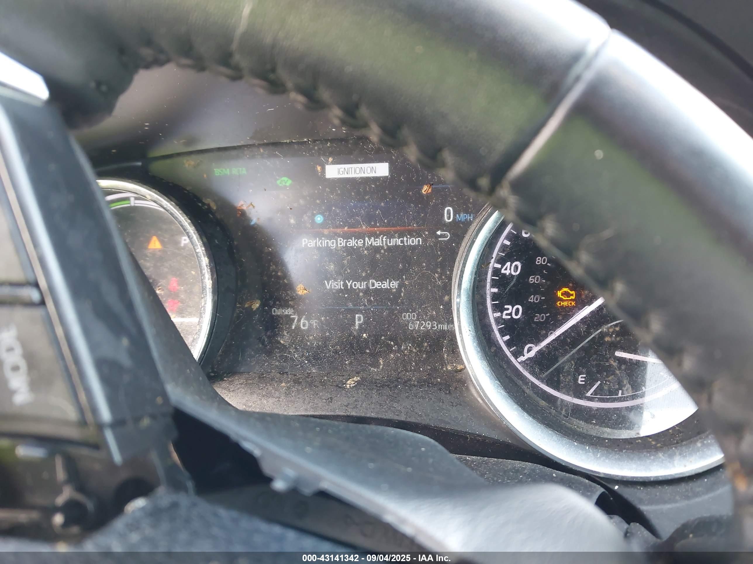 TOYOTA CAMRY image 7