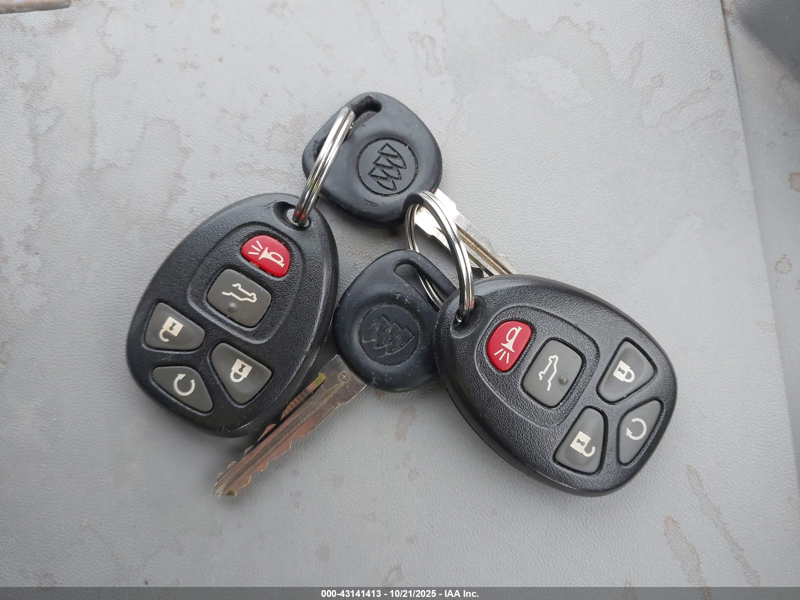 BUICK ENCLAVE image 11