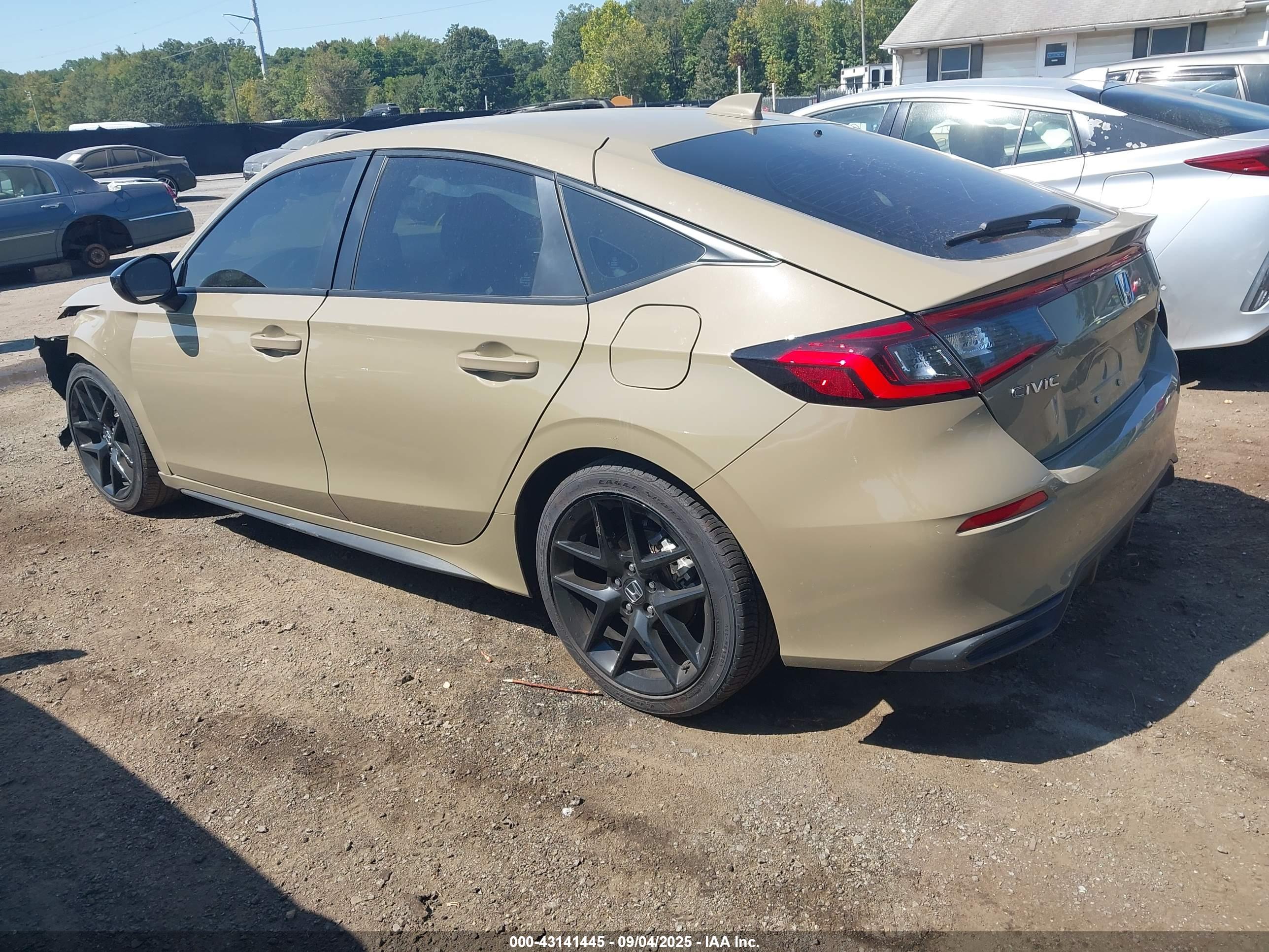 HONDA CIVIC image 3