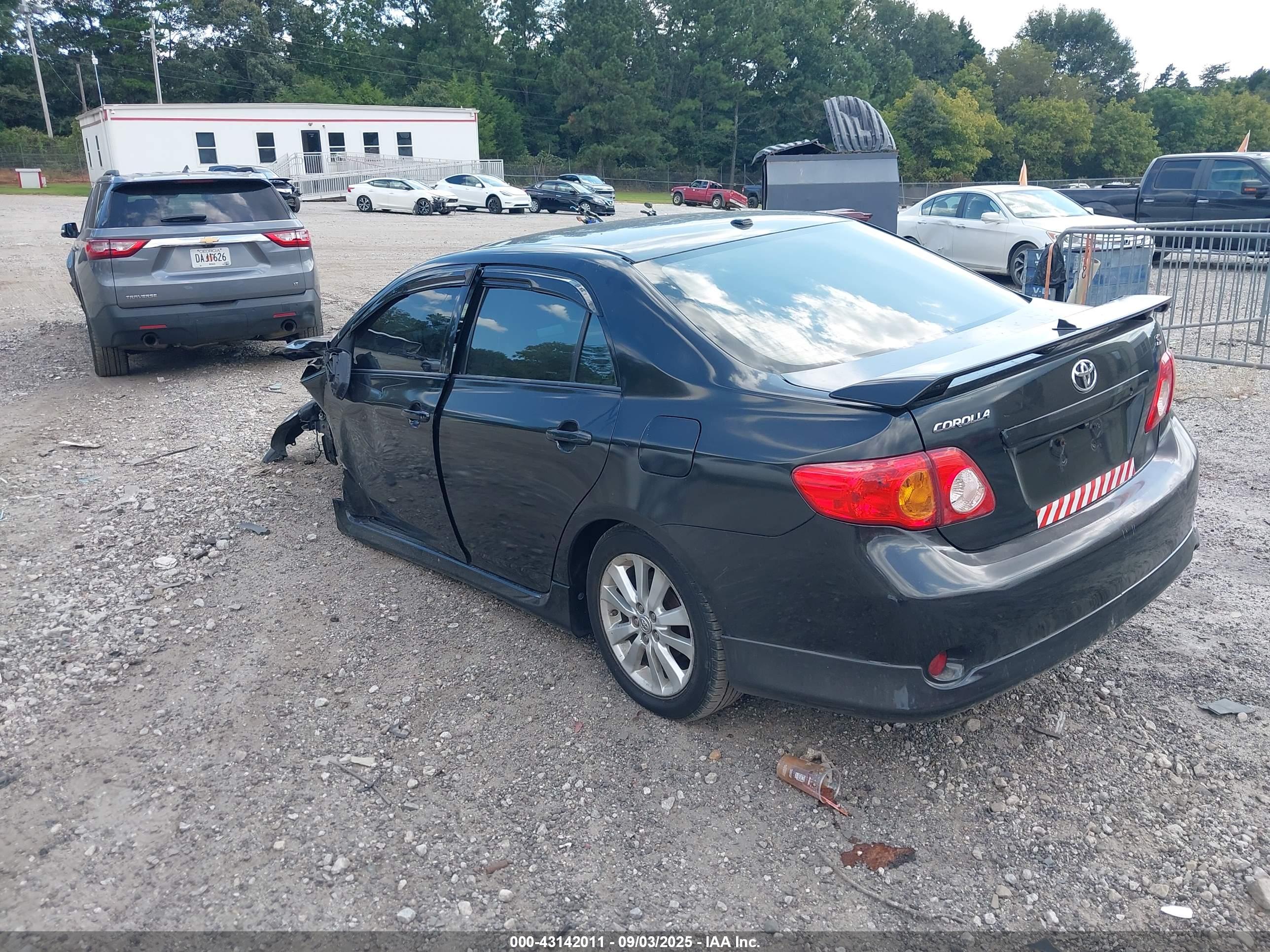 TOYOTA COROLLA image 3