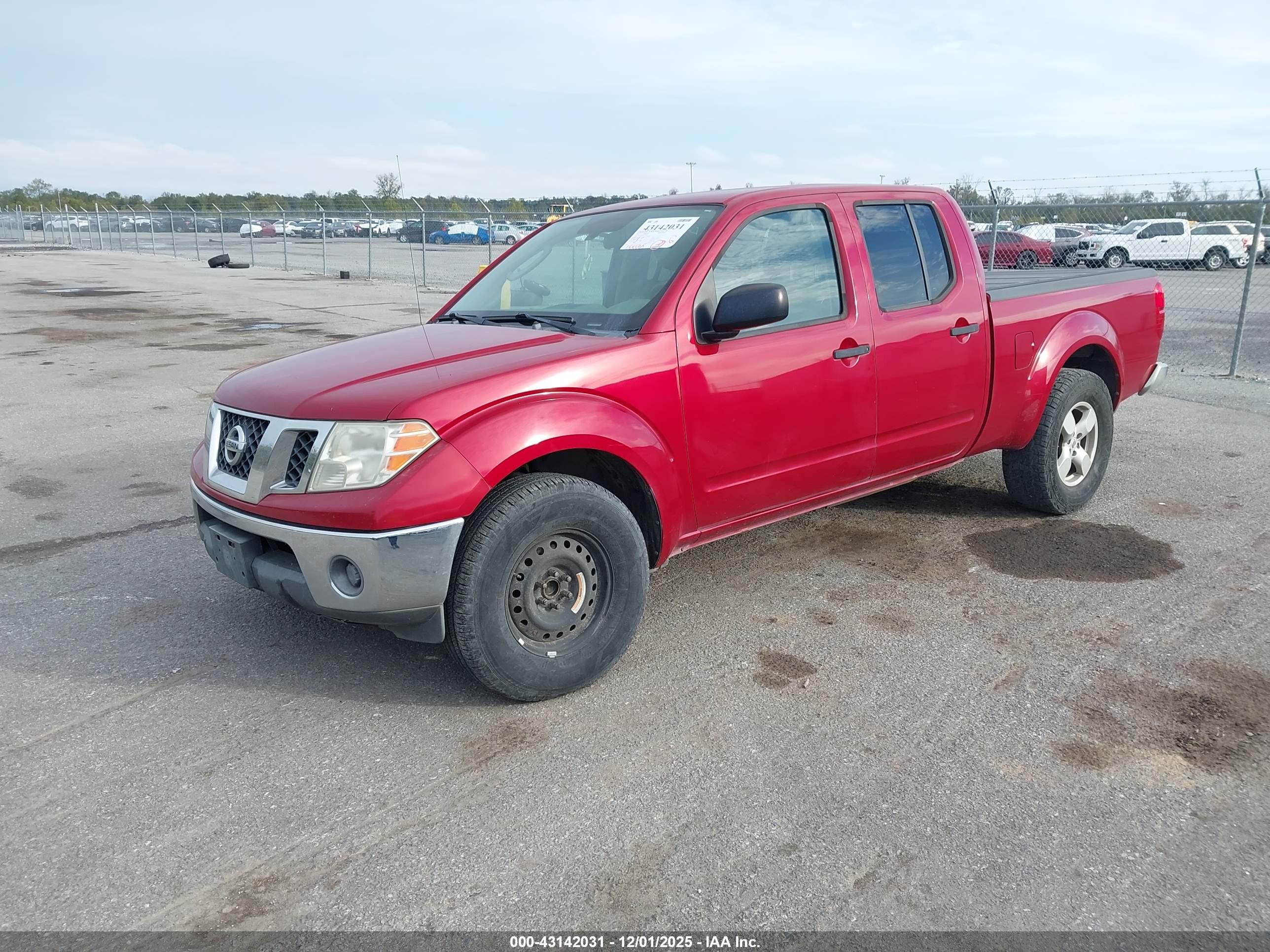NISSAN FRONTIER image 2