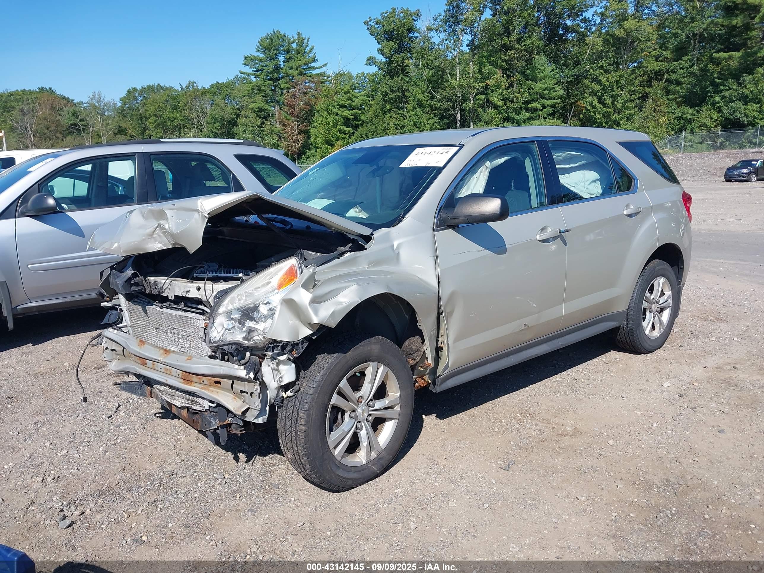 CHEVROLET EQUINOX image 2