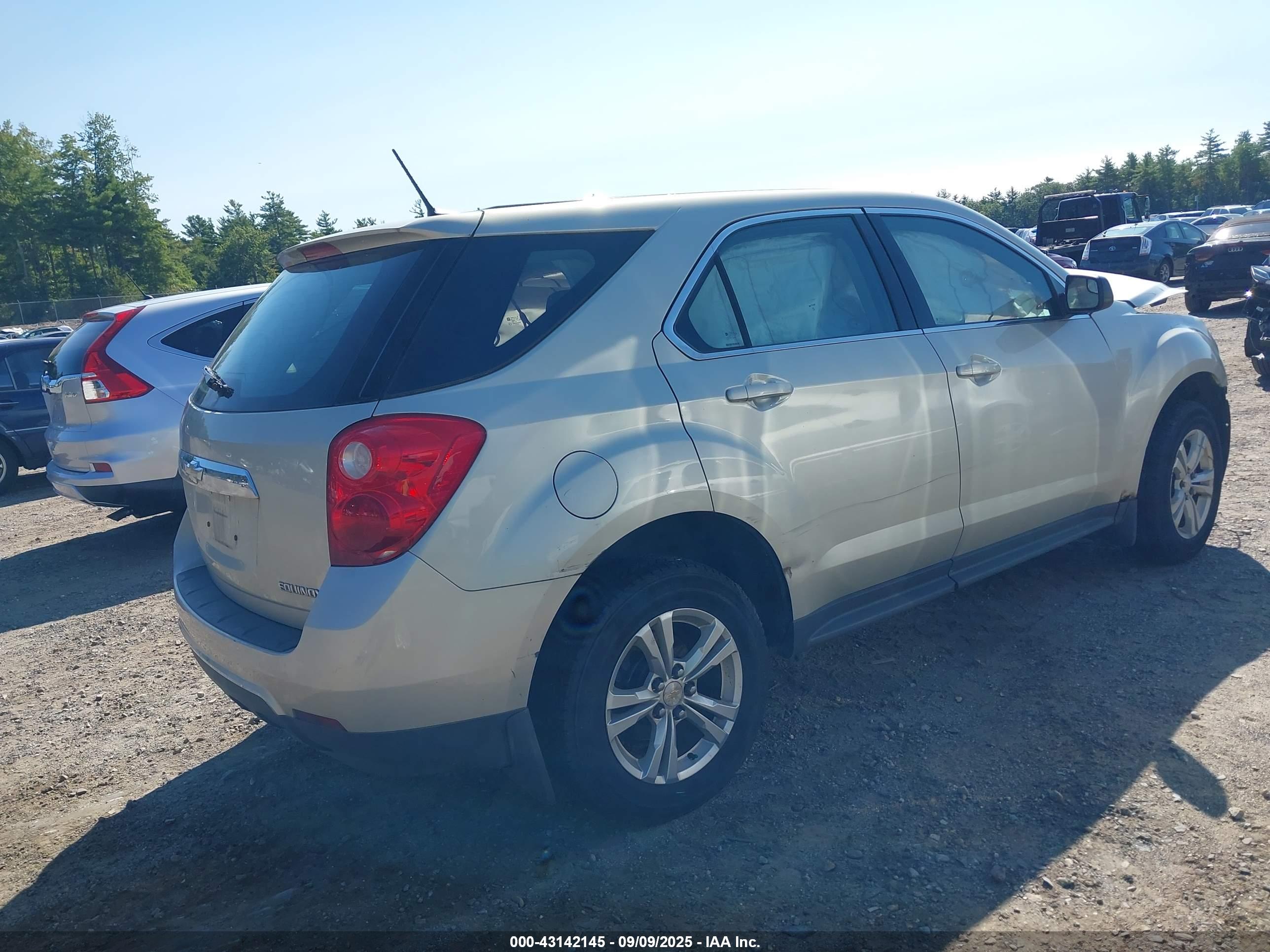 CHEVROLET EQUINOX image 4