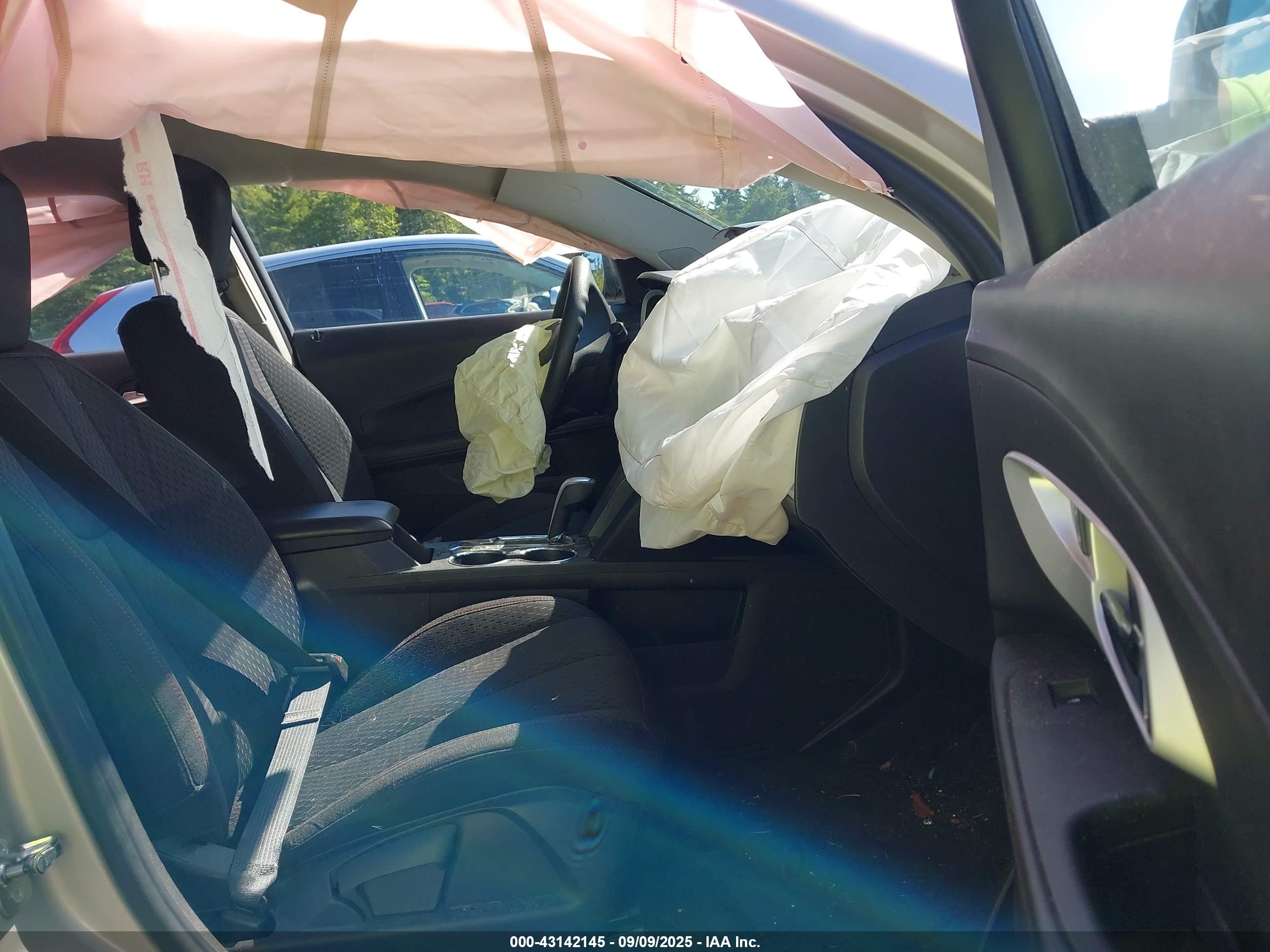 CHEVROLET EQUINOX image 5