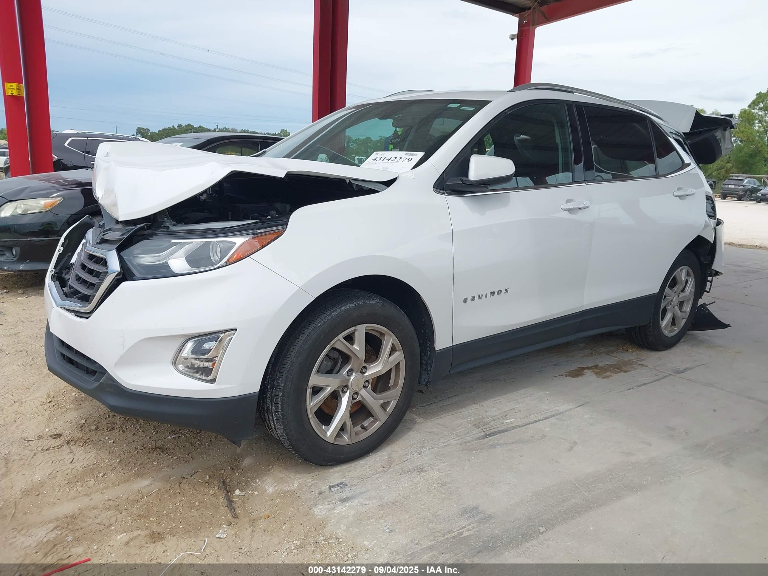 CHEVROLET EQUINOX image 2