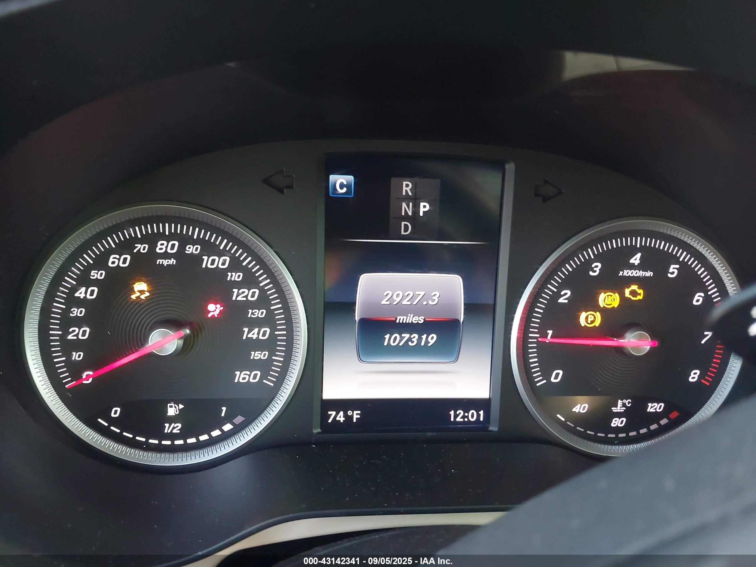 MERCEDES-BENZ GLC image 7
