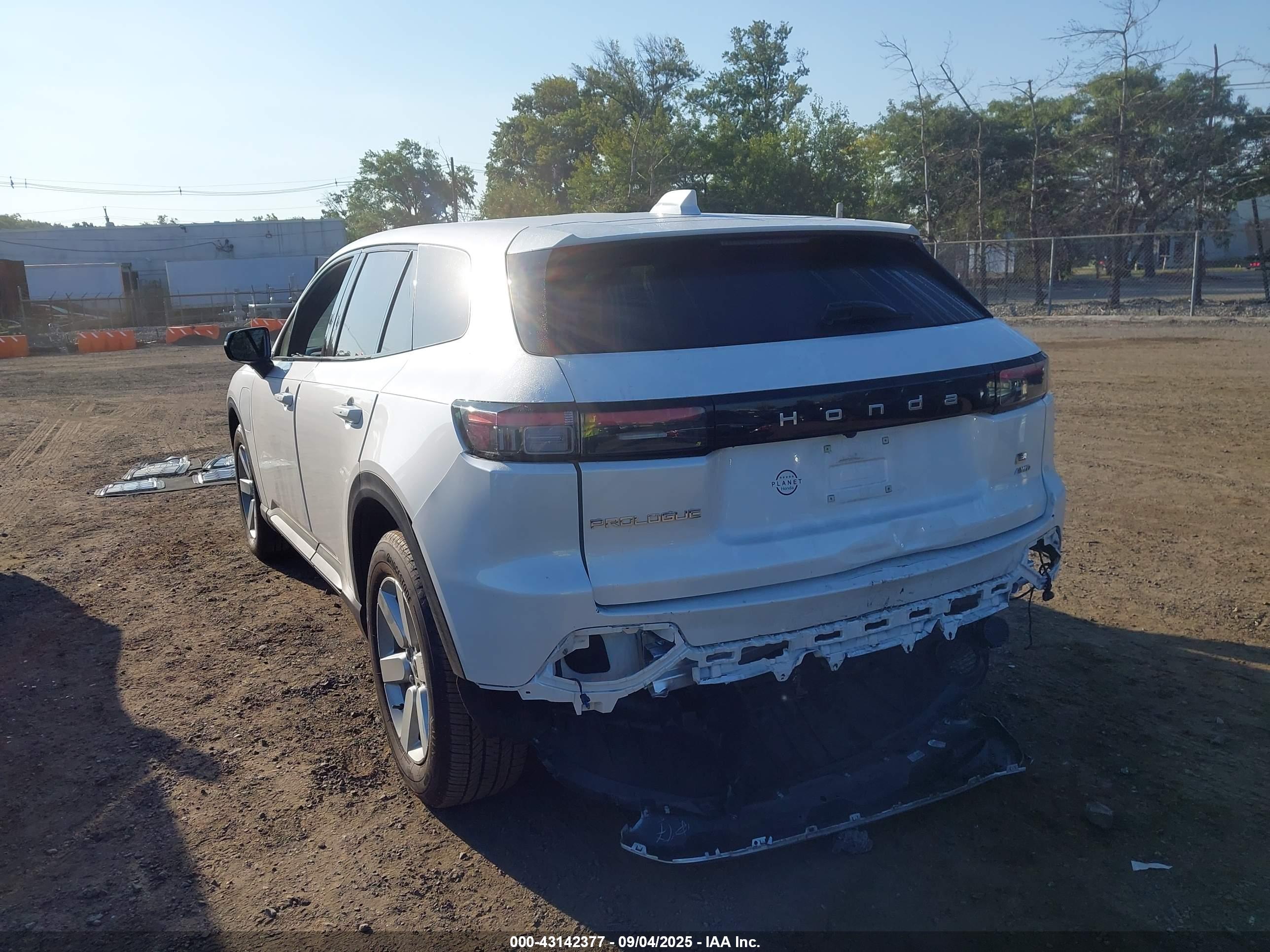 HONDA PROLOGUE image 3