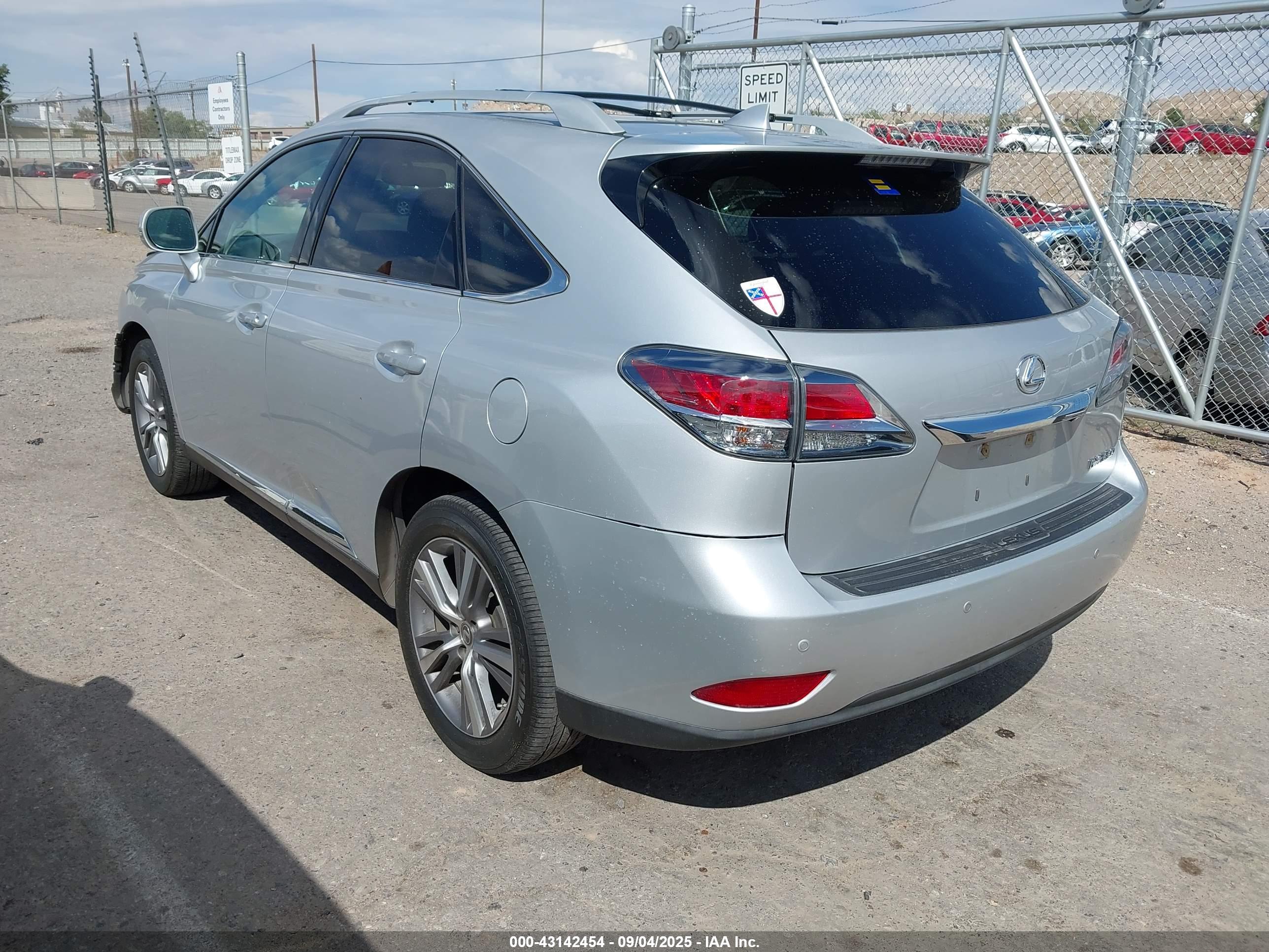 LEXUS RX image 3