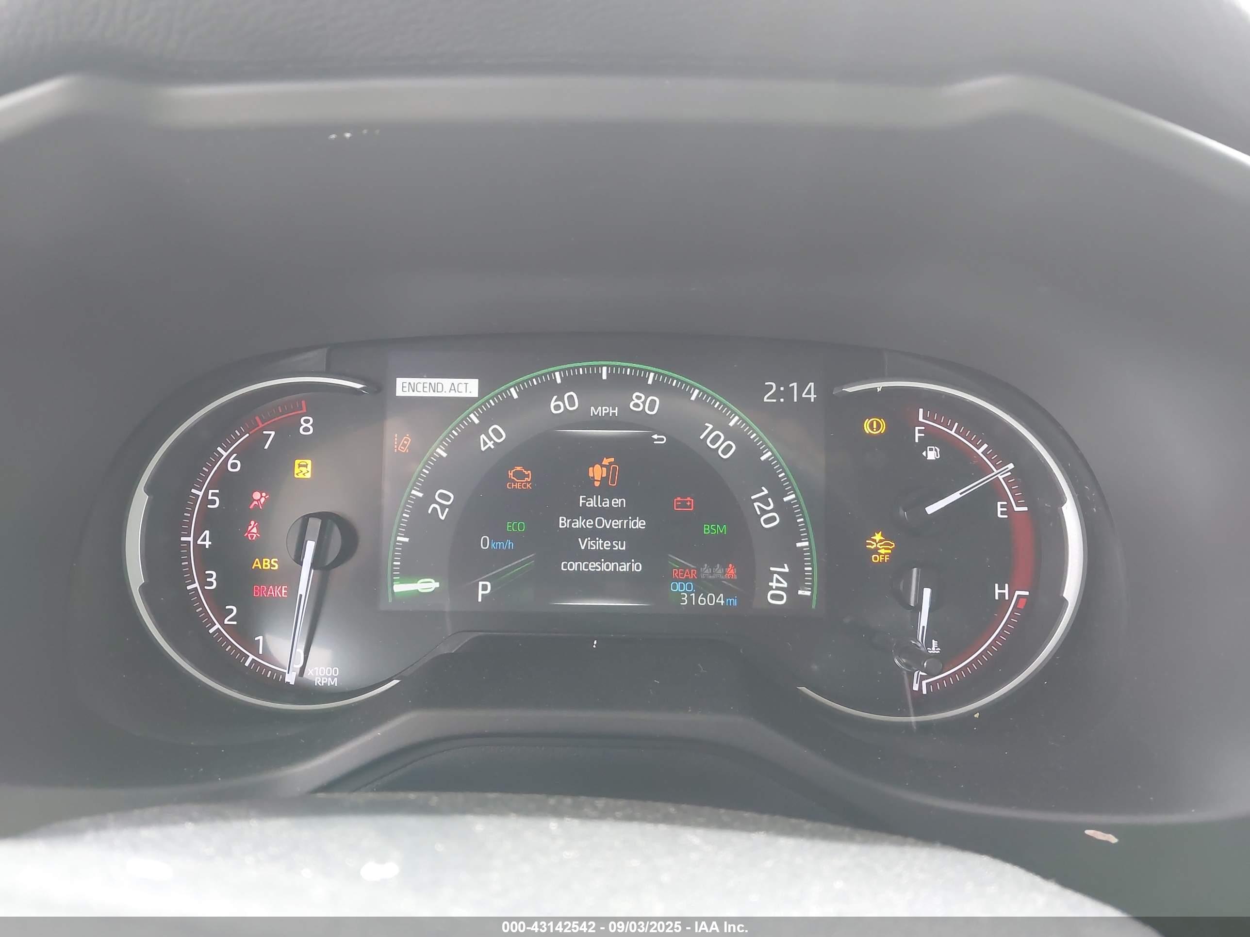 TOYOTA RAV4 image 7