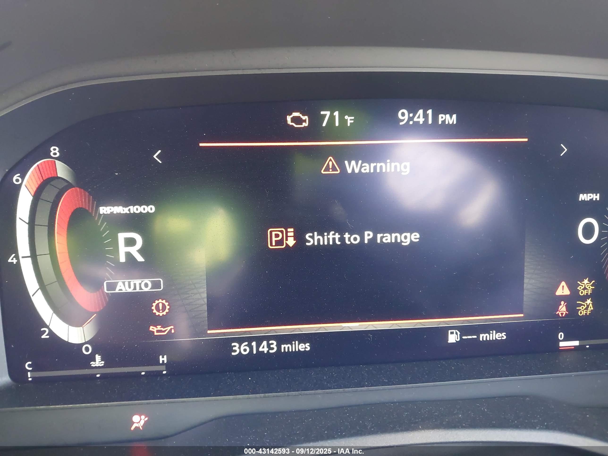 NISSAN ROGUE image 7