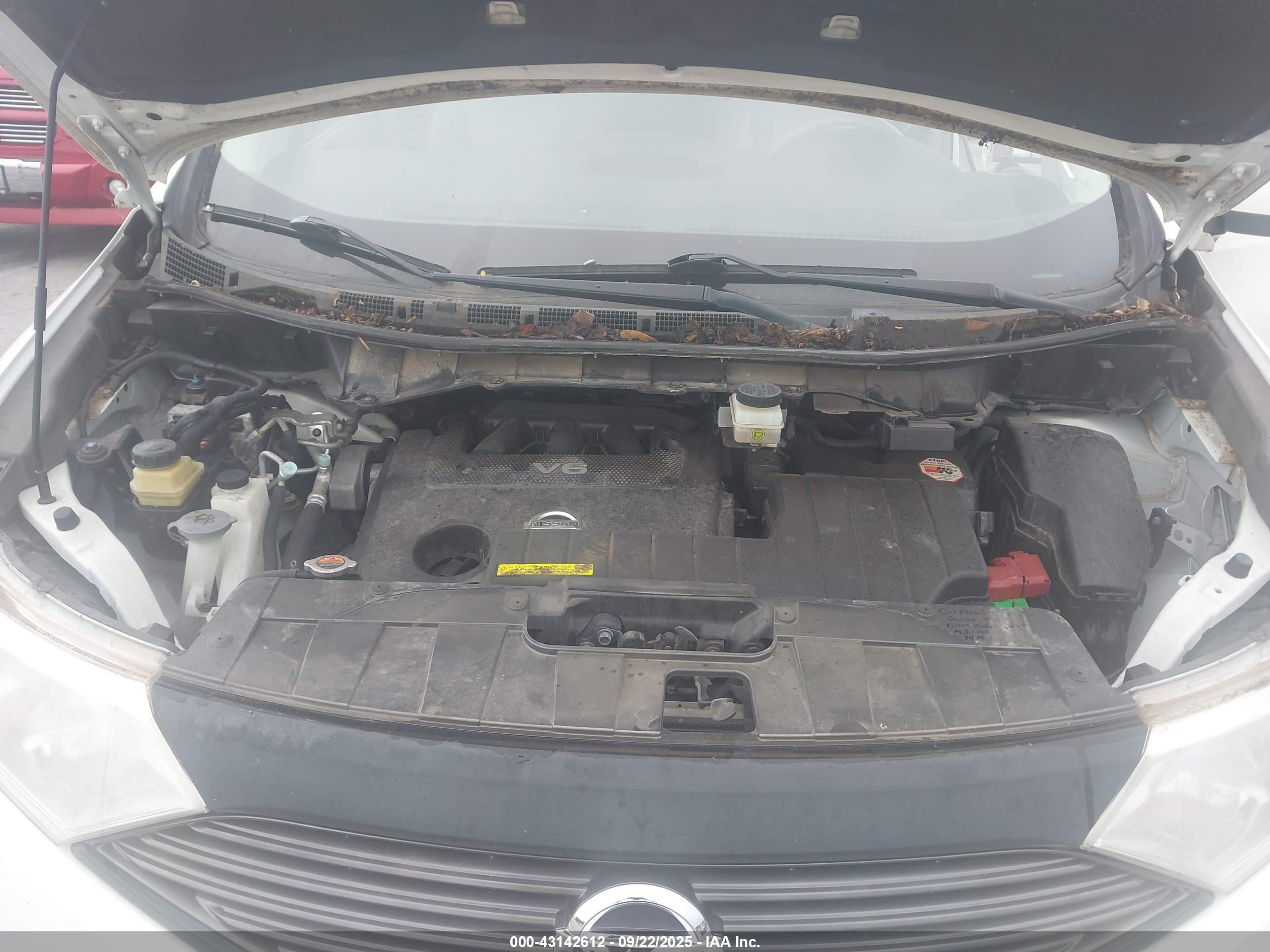 NISSAN QUEST image 10