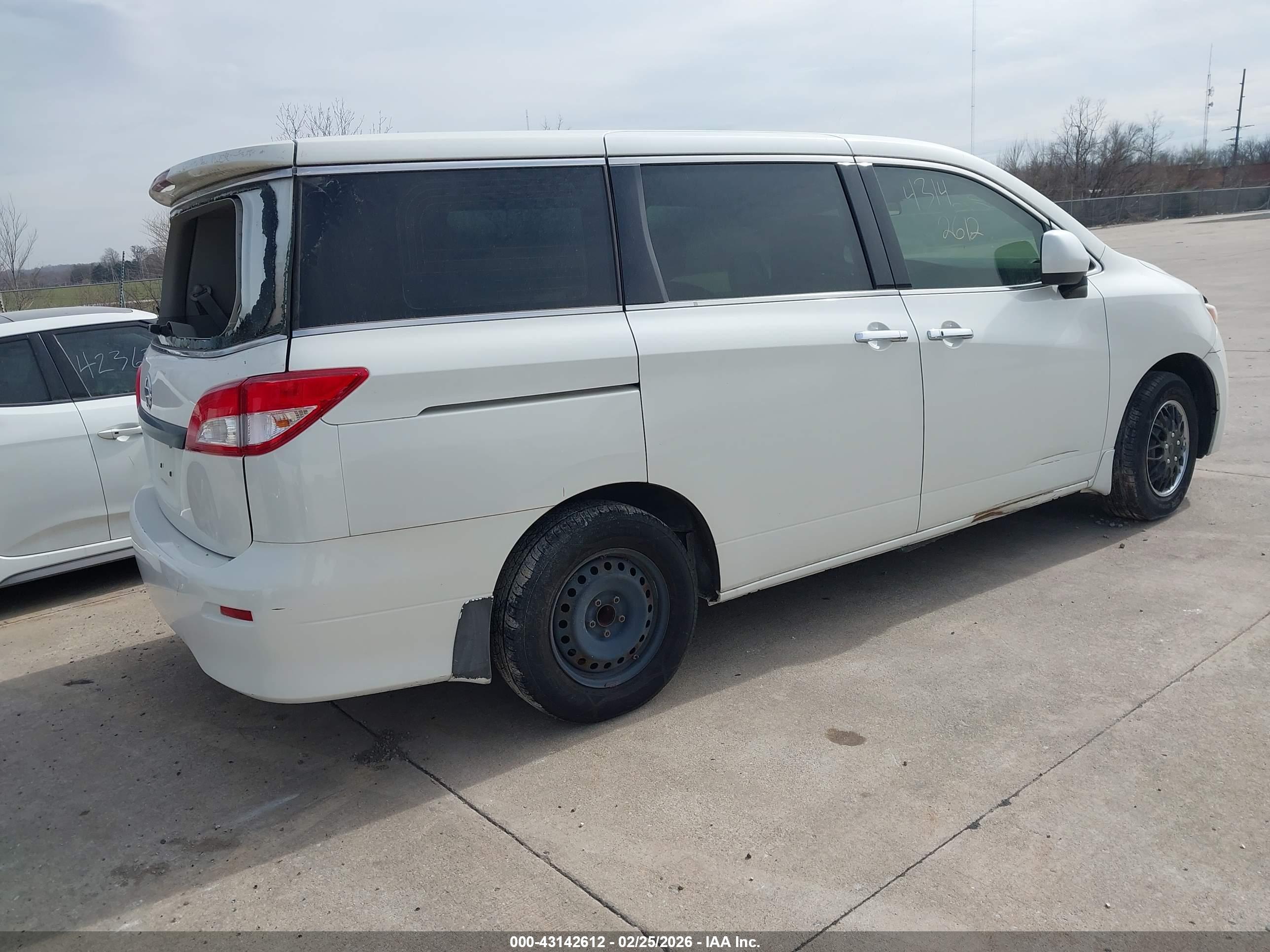 NISSAN QUEST image 4