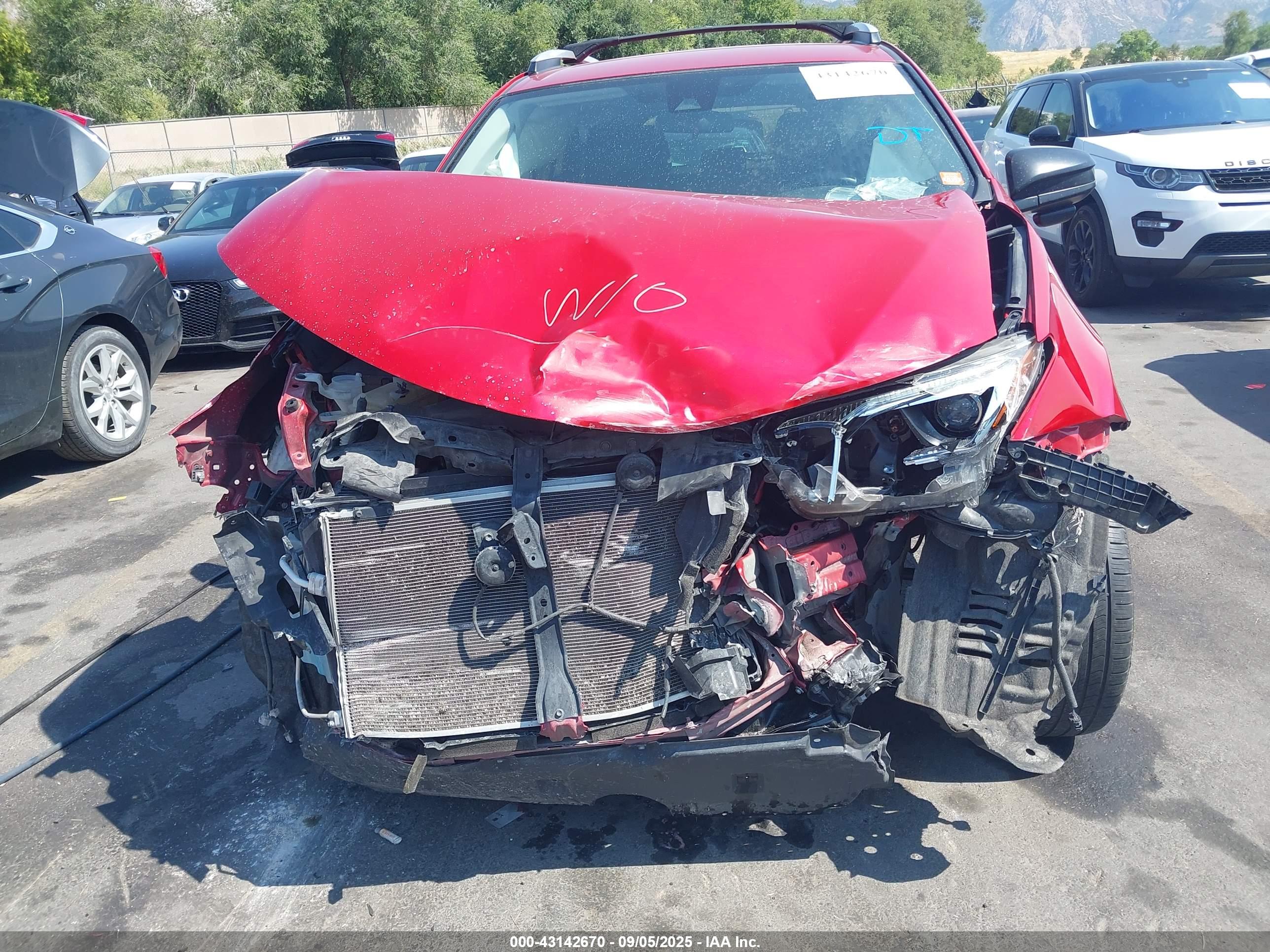 TOYOTA RAV4 image 6