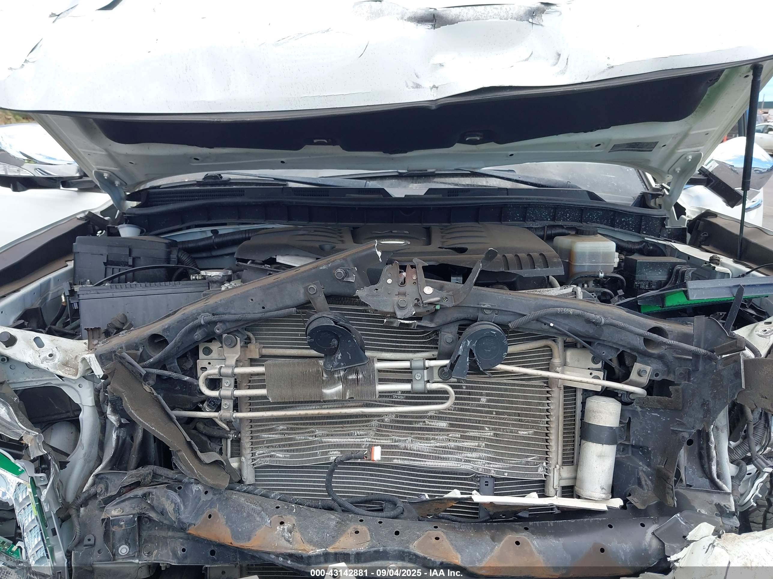 NISSAN ARMADA image 10