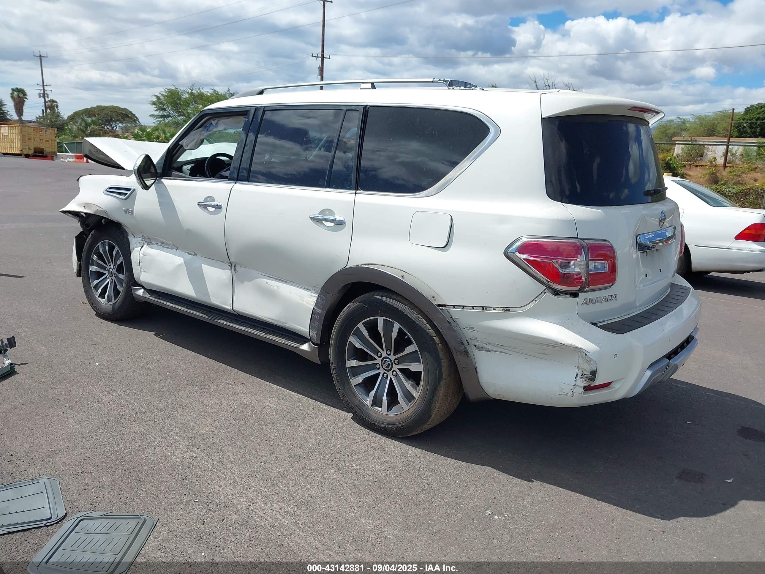 NISSAN ARMADA image 3