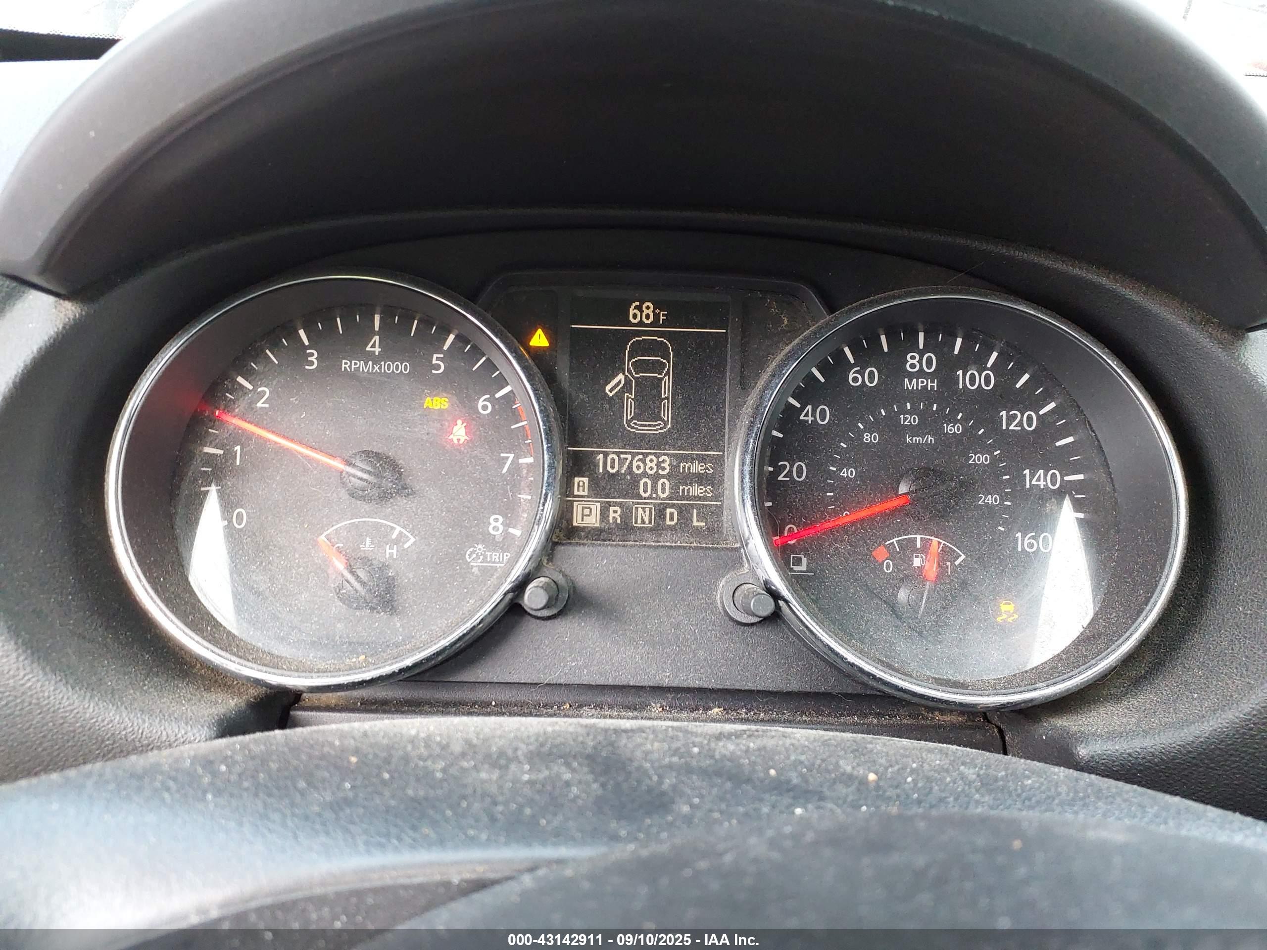 NISSAN ROGUE image 7