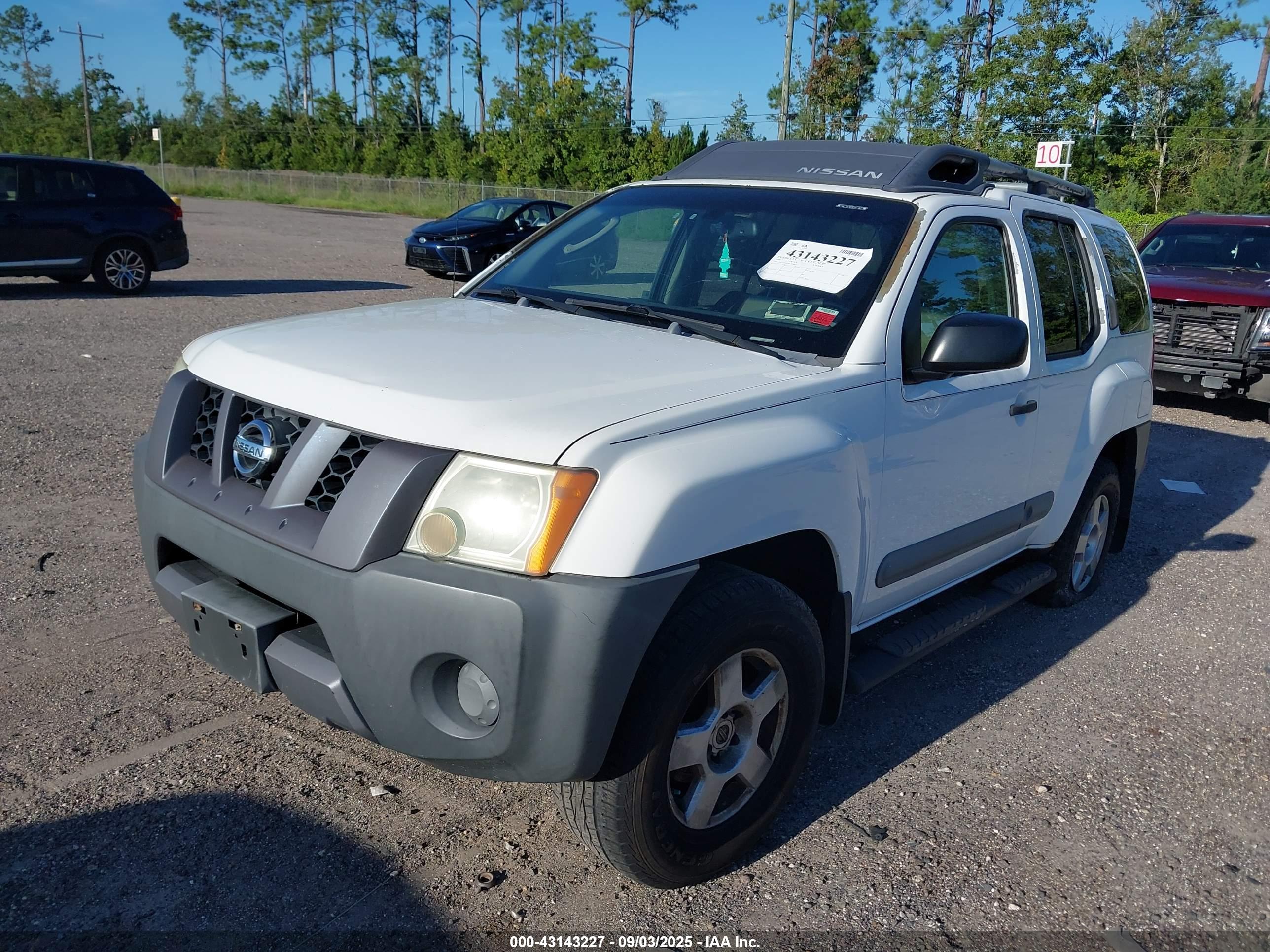 NISSAN XTERRA image 2