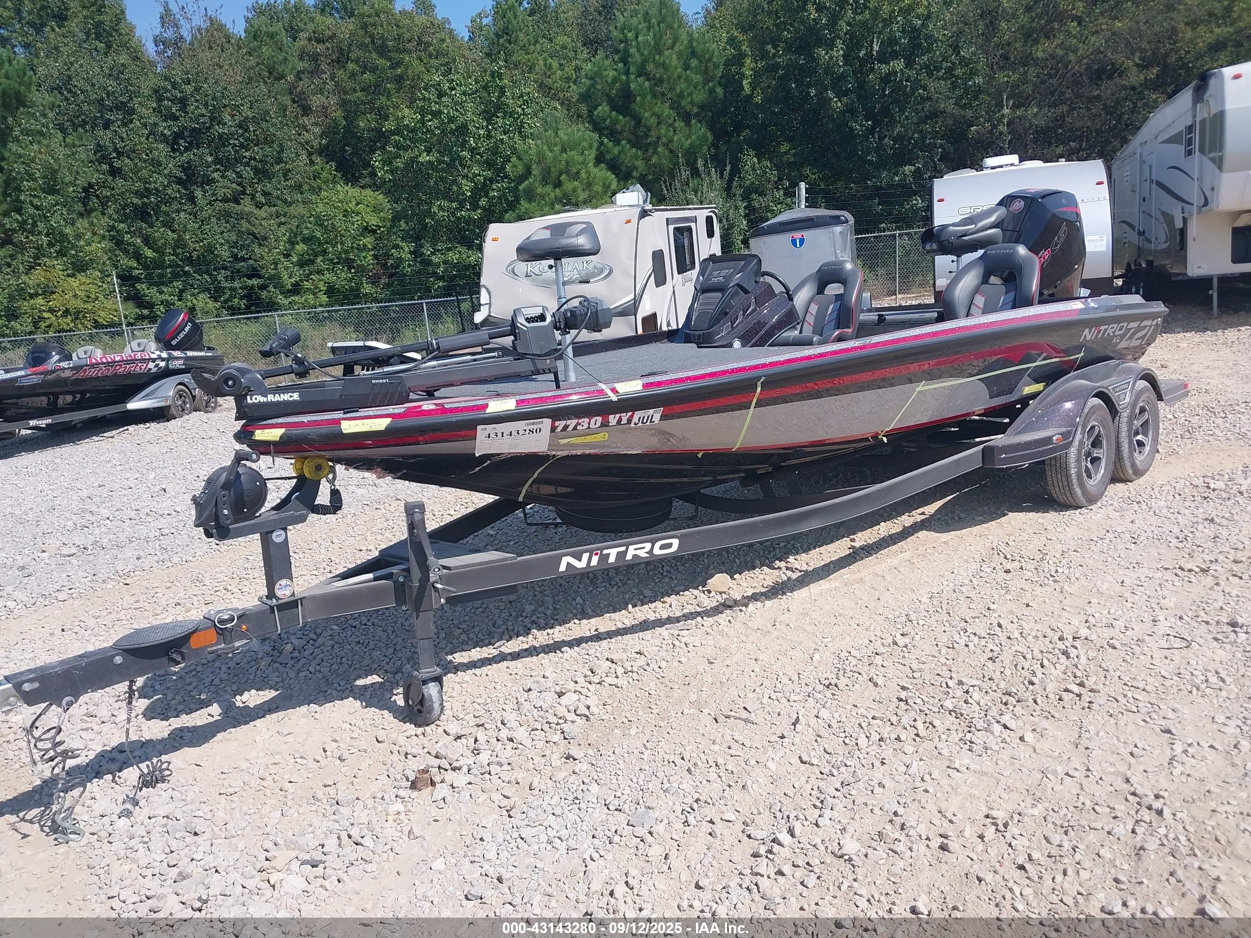 NITRO BASSBOAT image 2