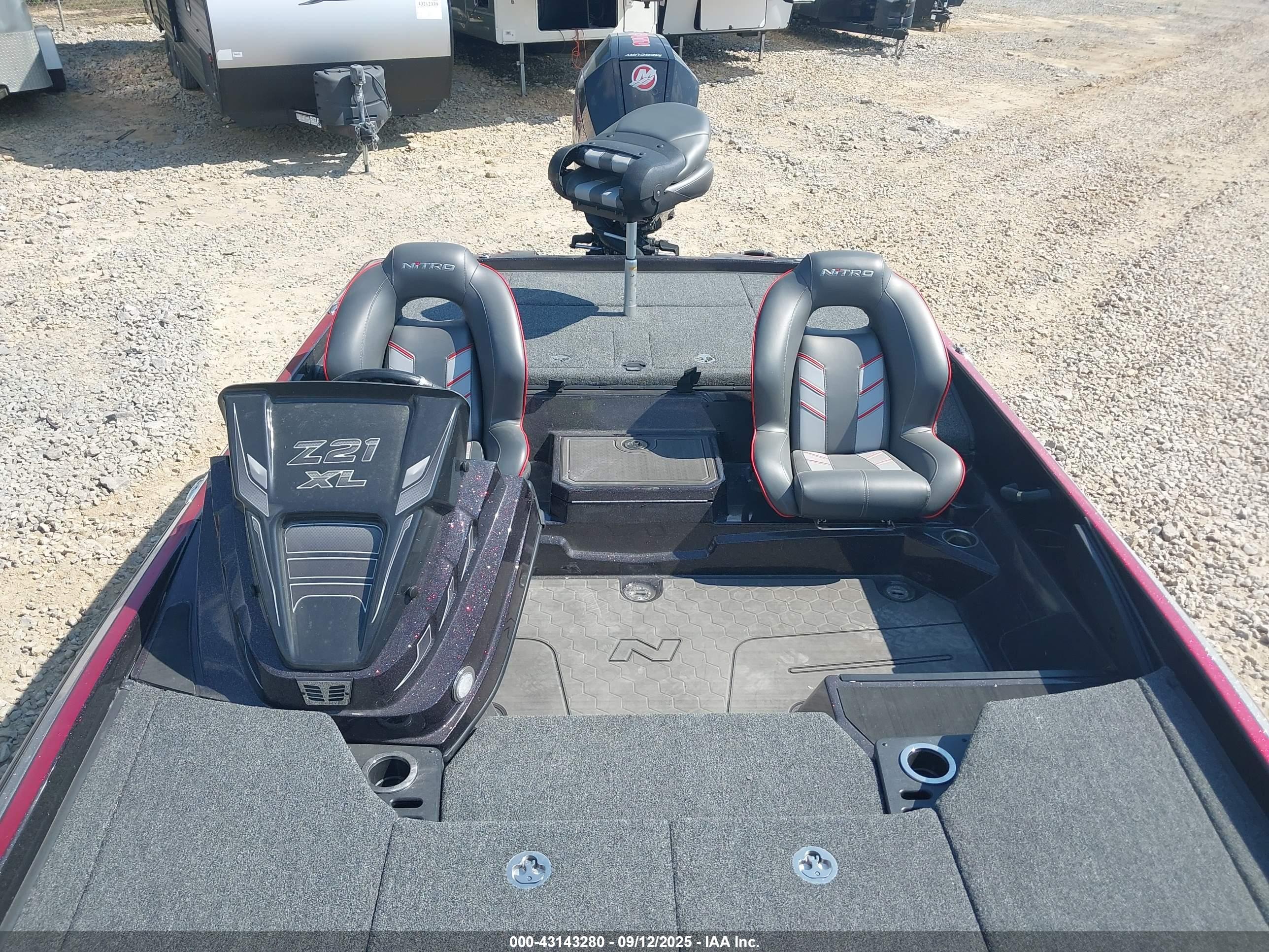 NITRO BASSBOAT image 8